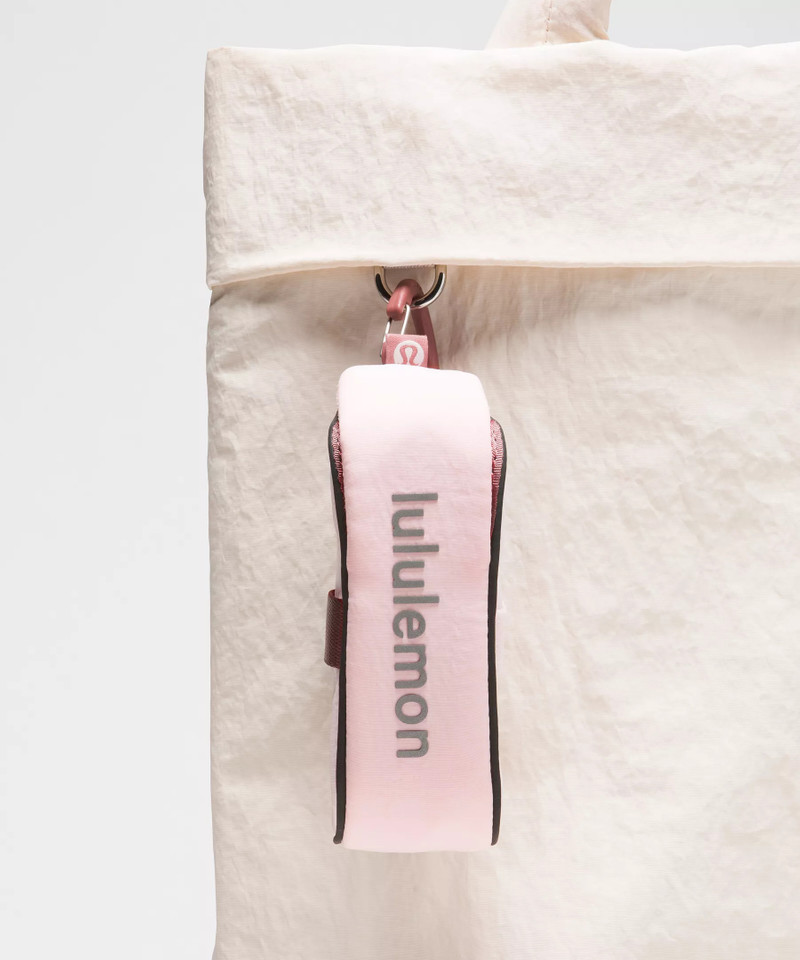 lululemon Clippable Nano Golf Pouch outlook