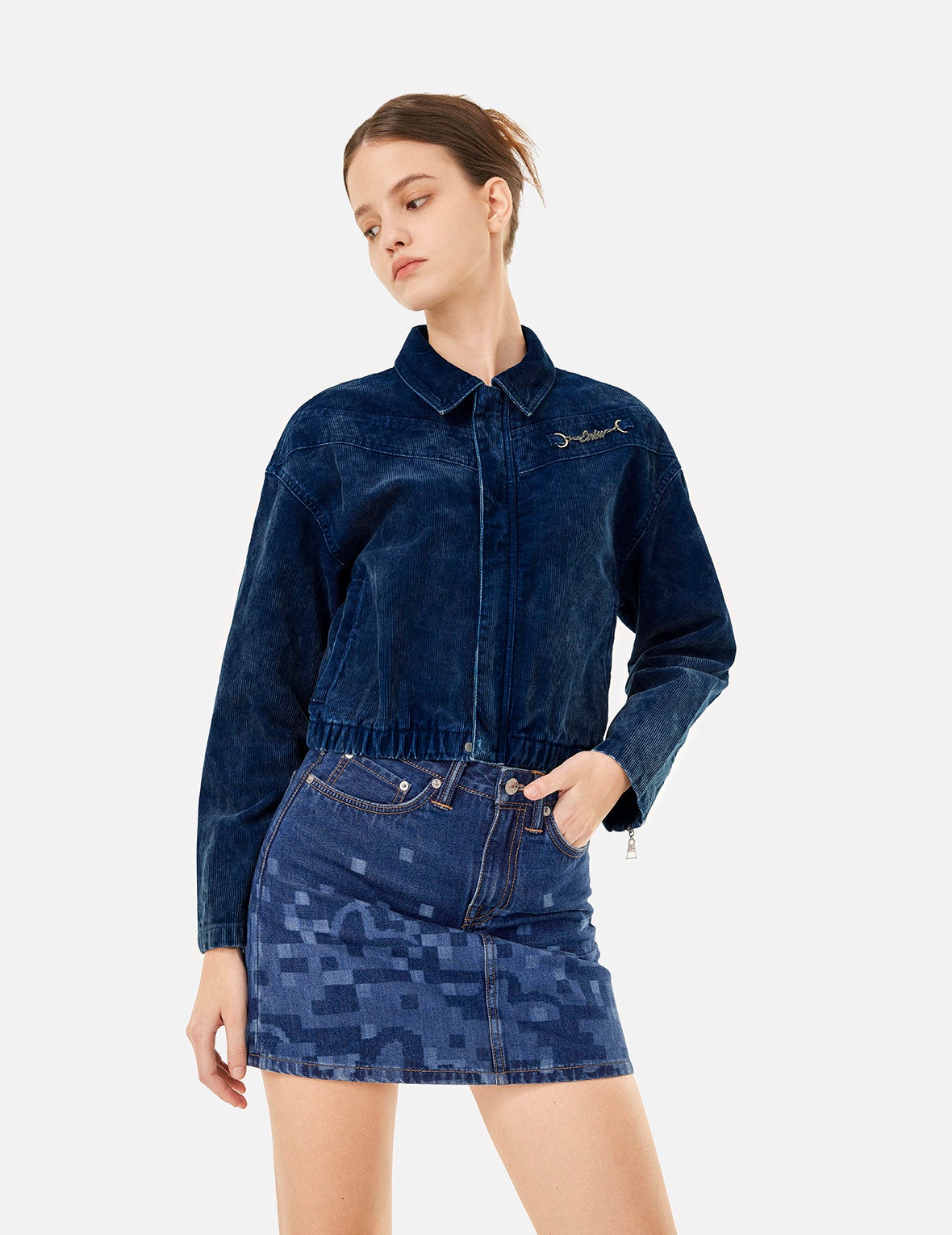 Logo Embroidery Fashion Fit Washed Corduroy Denim Jacket - 5