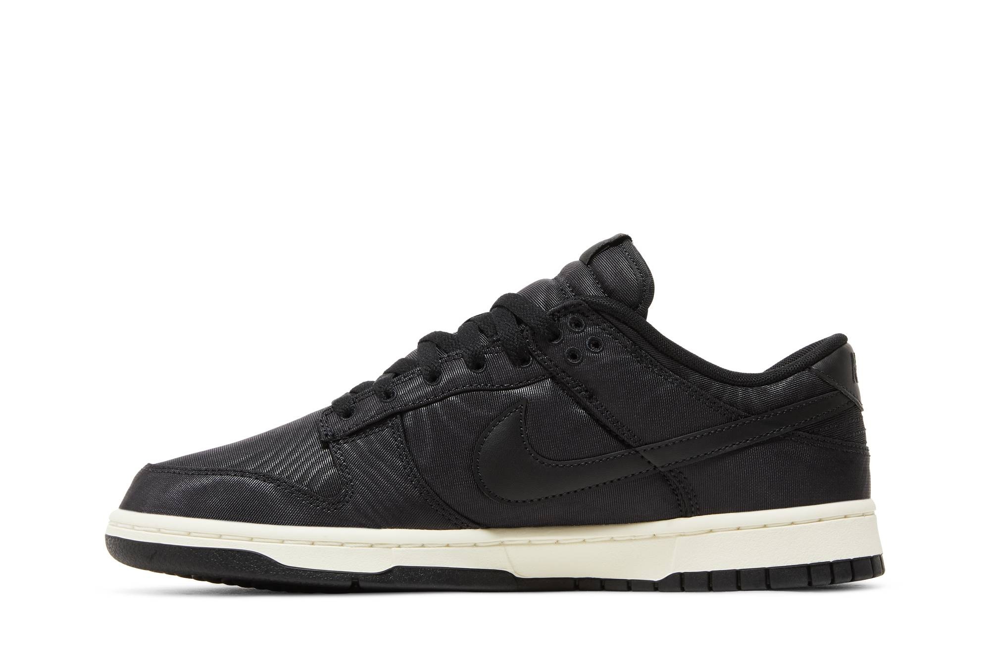 Dunk Low 'Black Canvas' - 3