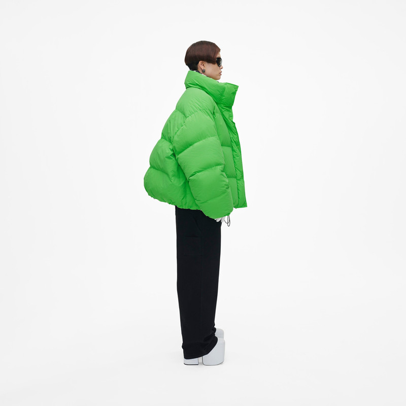 THE REVERSIBLE PUFFER 3