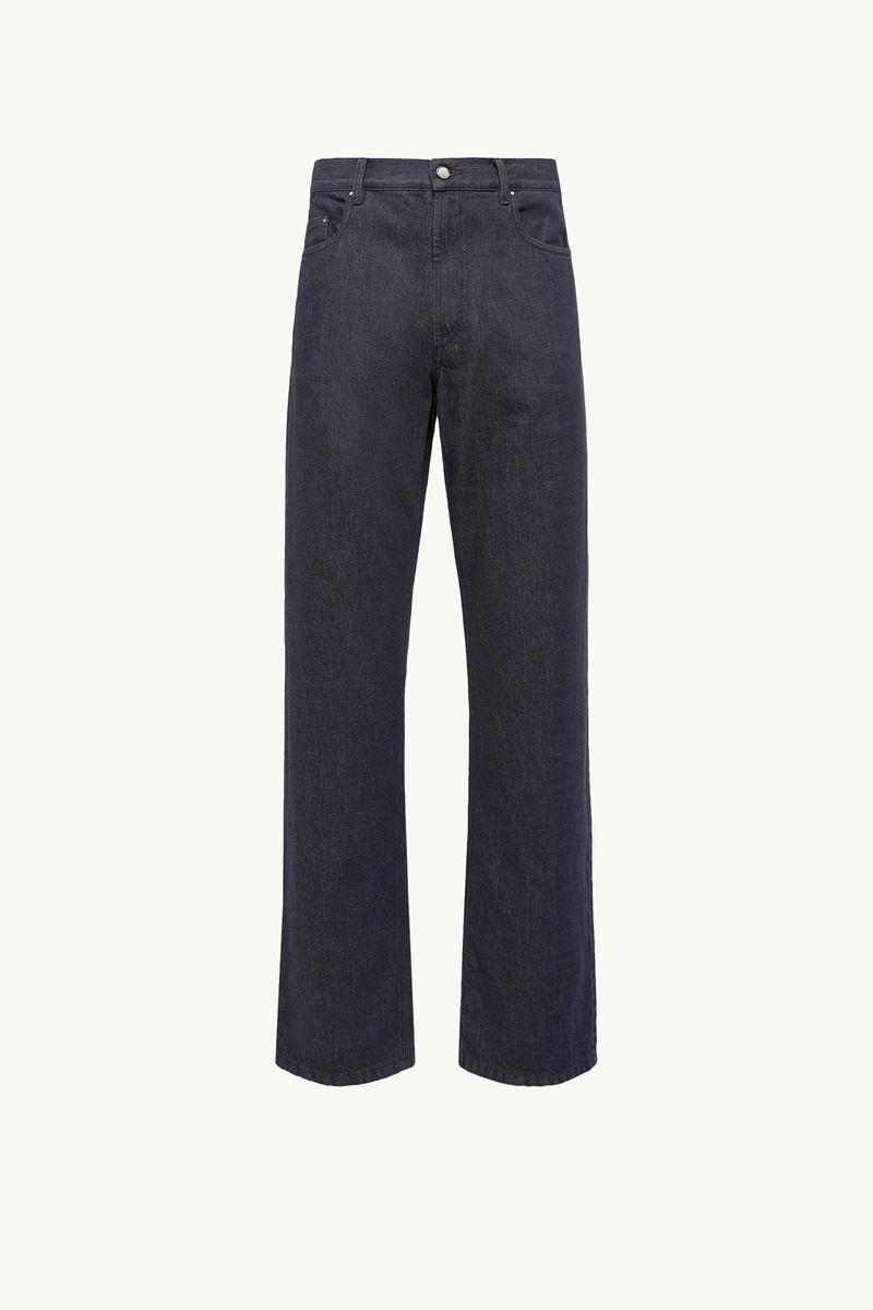 Straight Leg Jeans 1