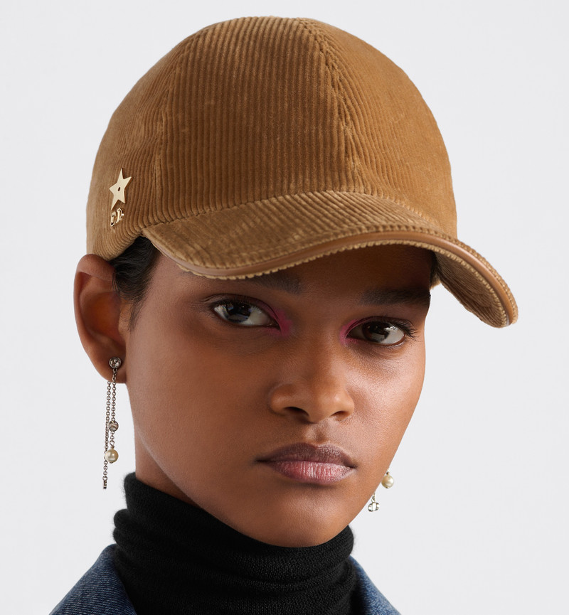 Dior D-Player Cap outlook