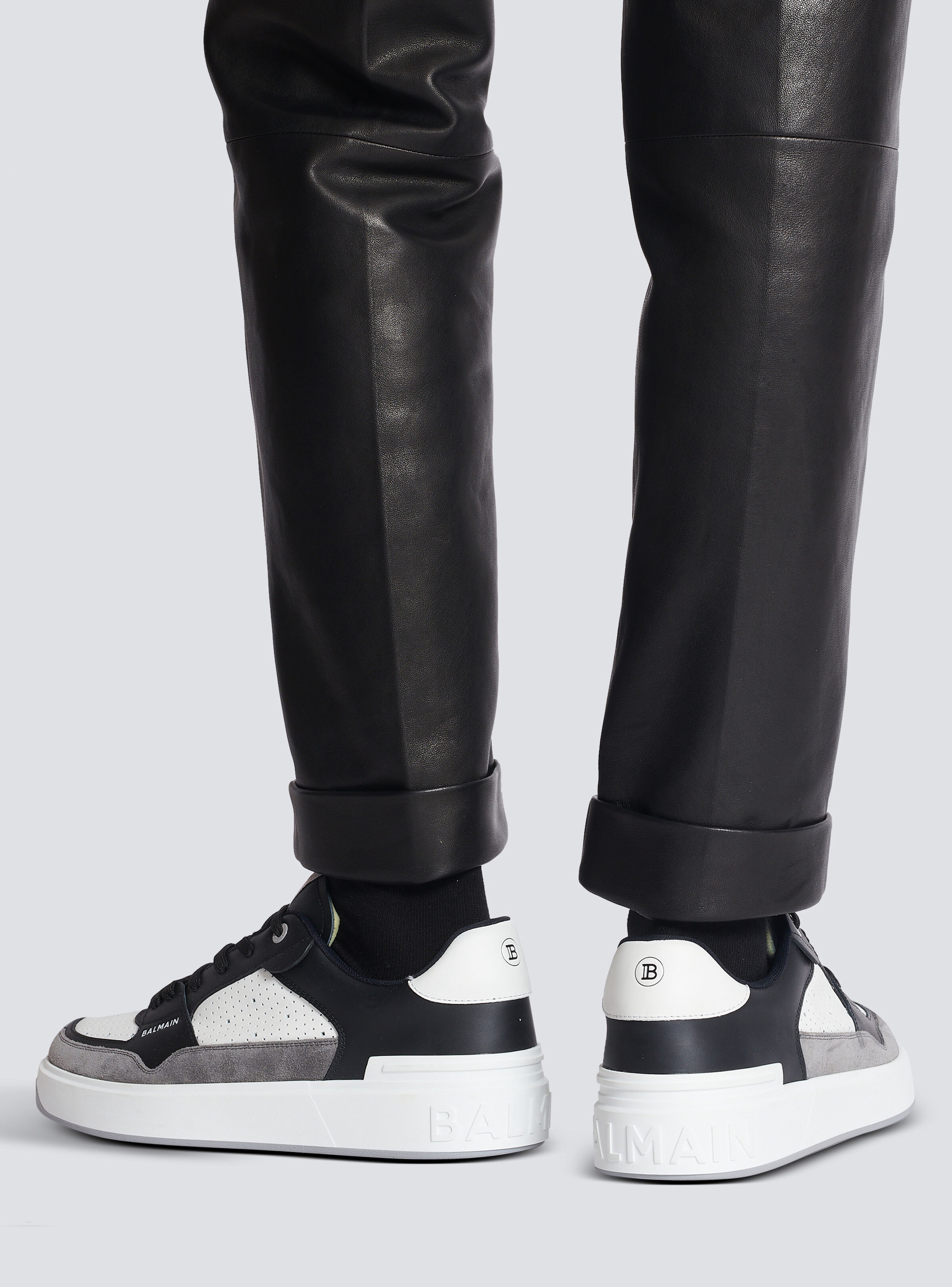 B-Court Flip trainers in leather and suede - 8