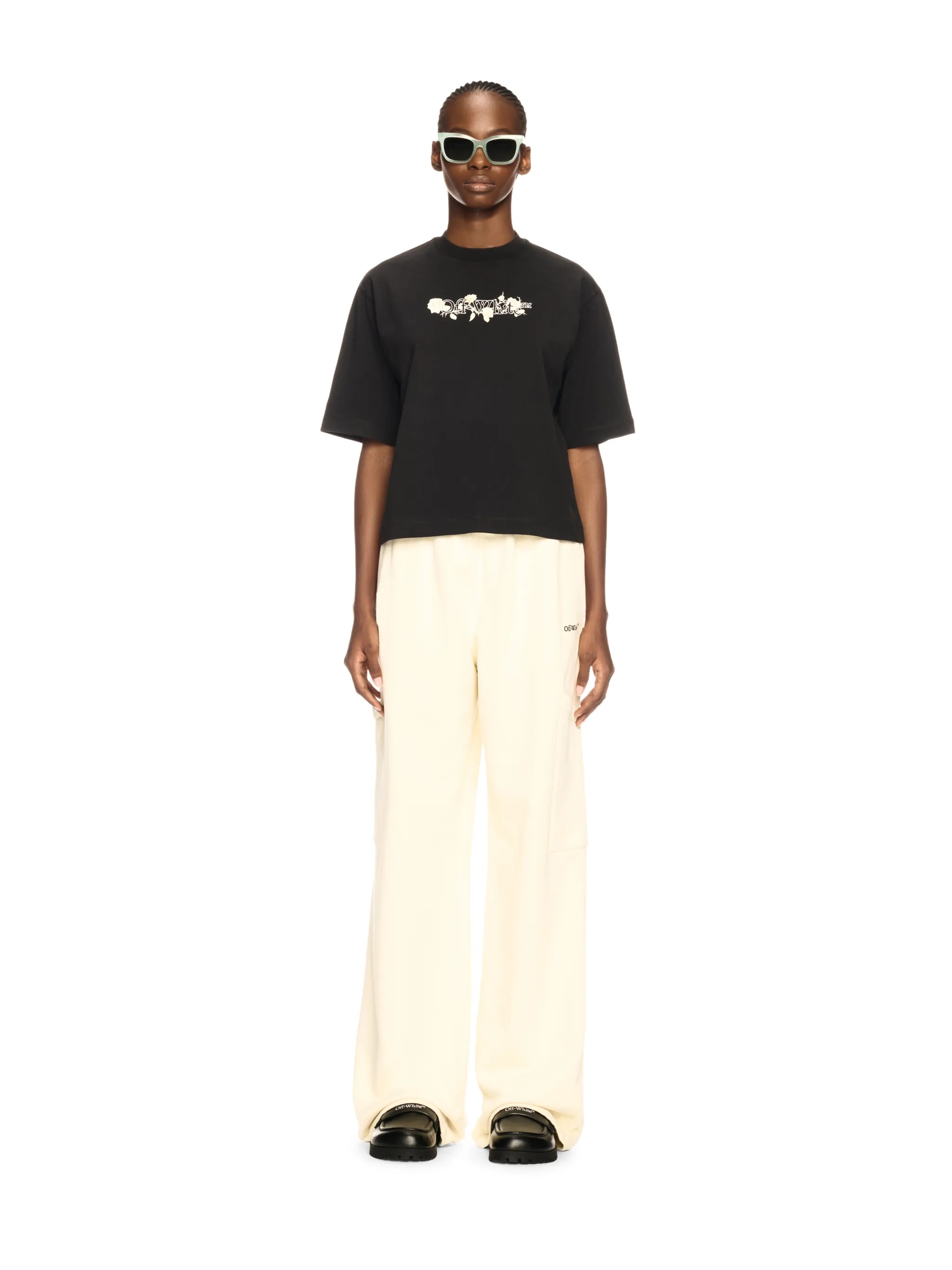 Black Bookish Roses Boxy T-shirt - 2
