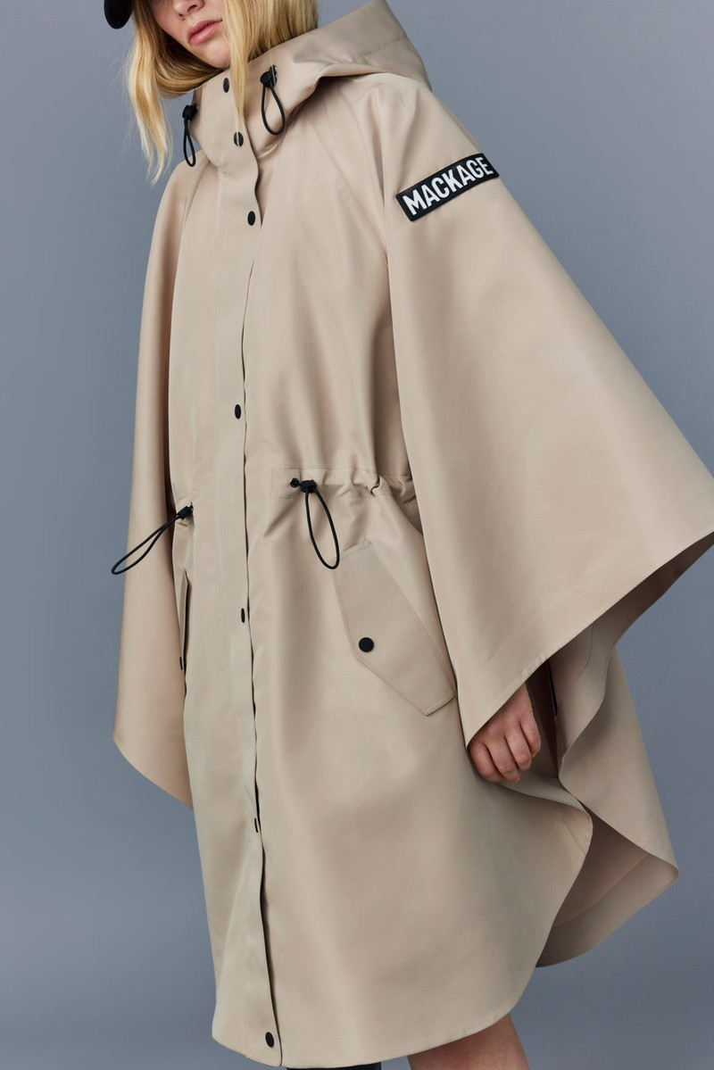 TEMPEST 2L tech poncho 5