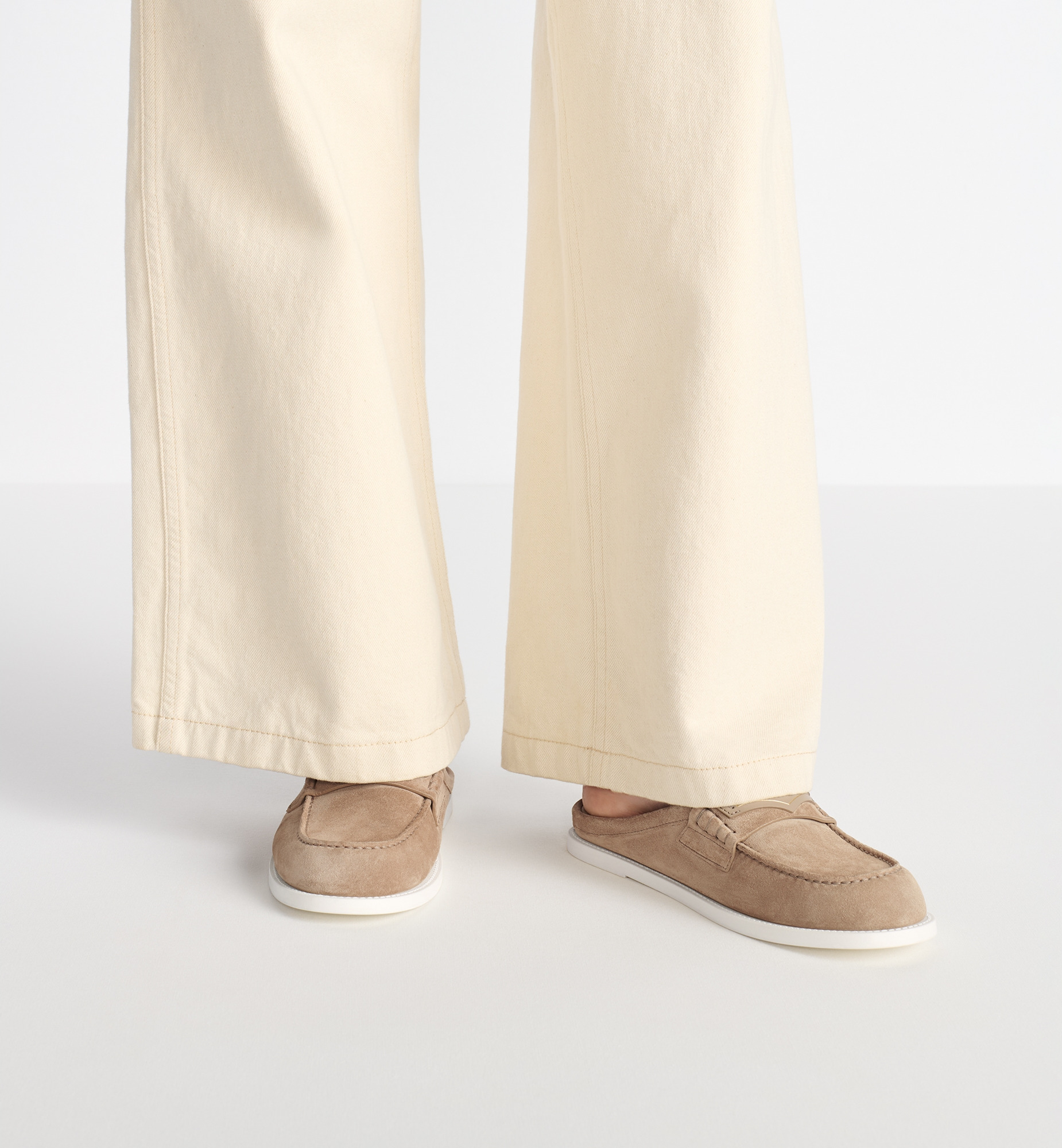 Dior Boy Mule - 2