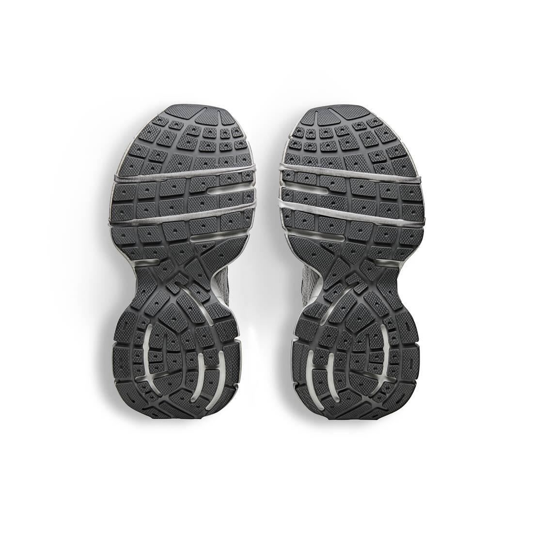 Women's 3xl Sneaker in Grey - 7
