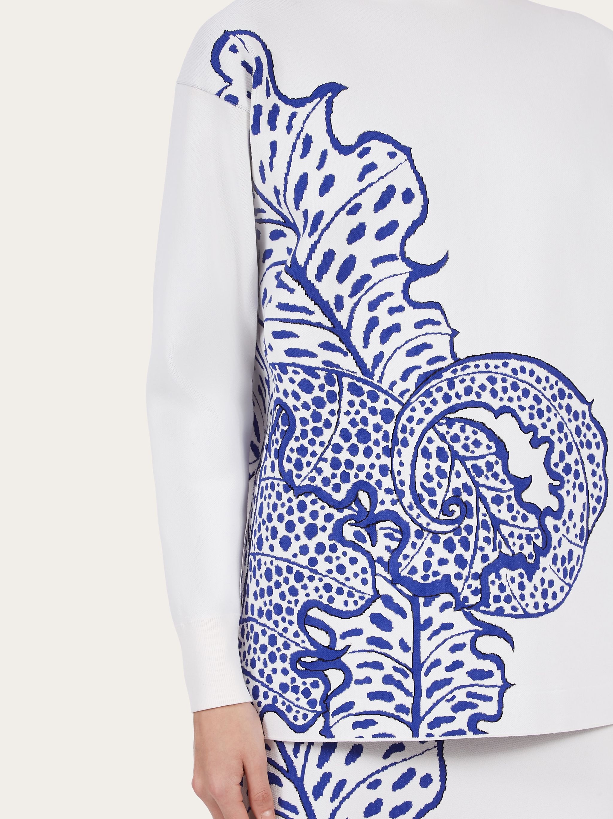 Viscose jacquard sweater - 4