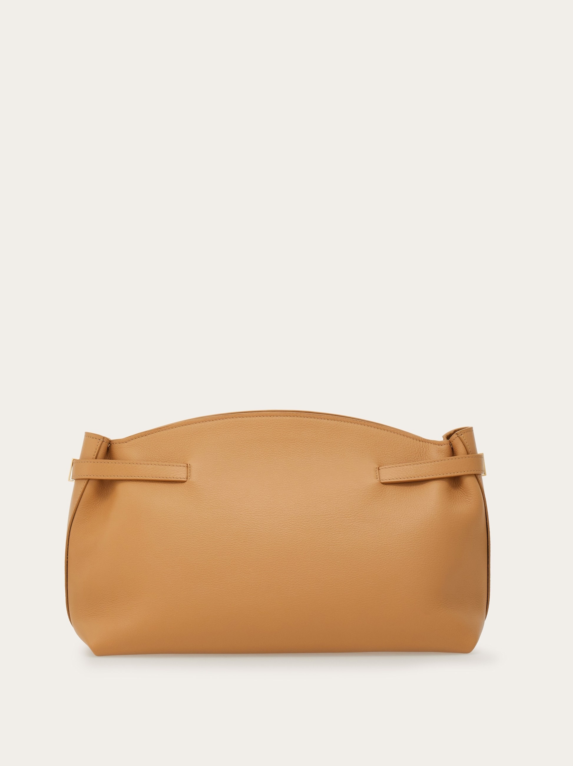 【関税&送料込】Salvatore Ferragamo Hug Pouch L Multipocket Hug crossbody bag - Women | Ferragamo