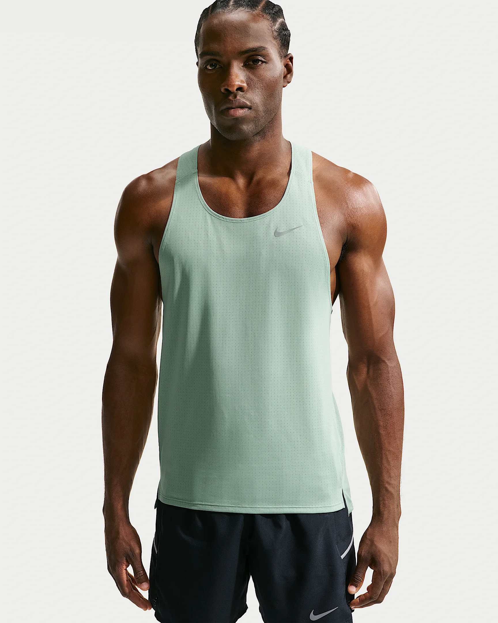 Nike Fast Men's Dri-FIT Running Singlet - 1