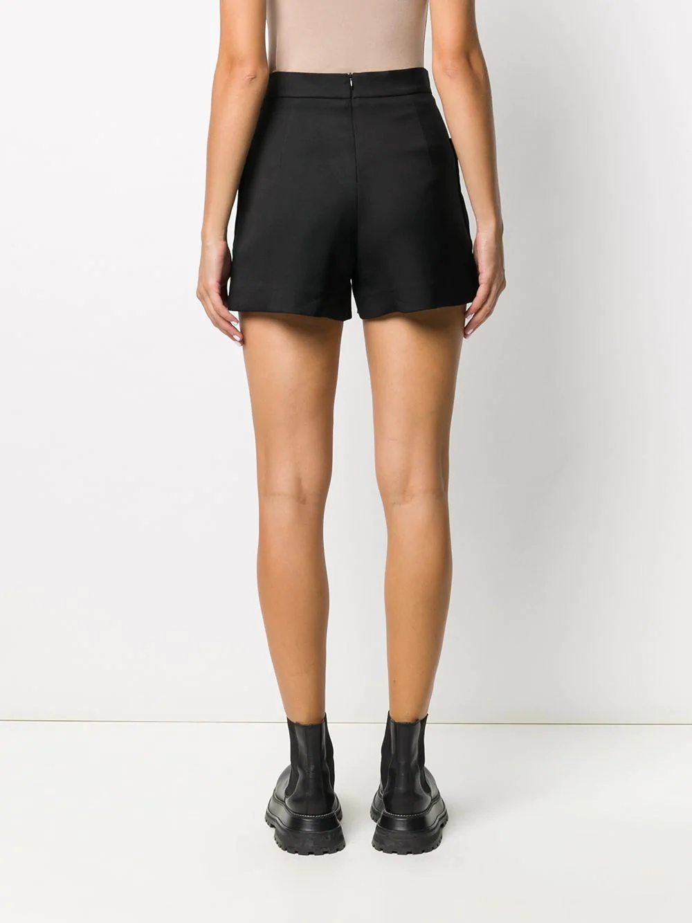 patch pocket shorts - 4