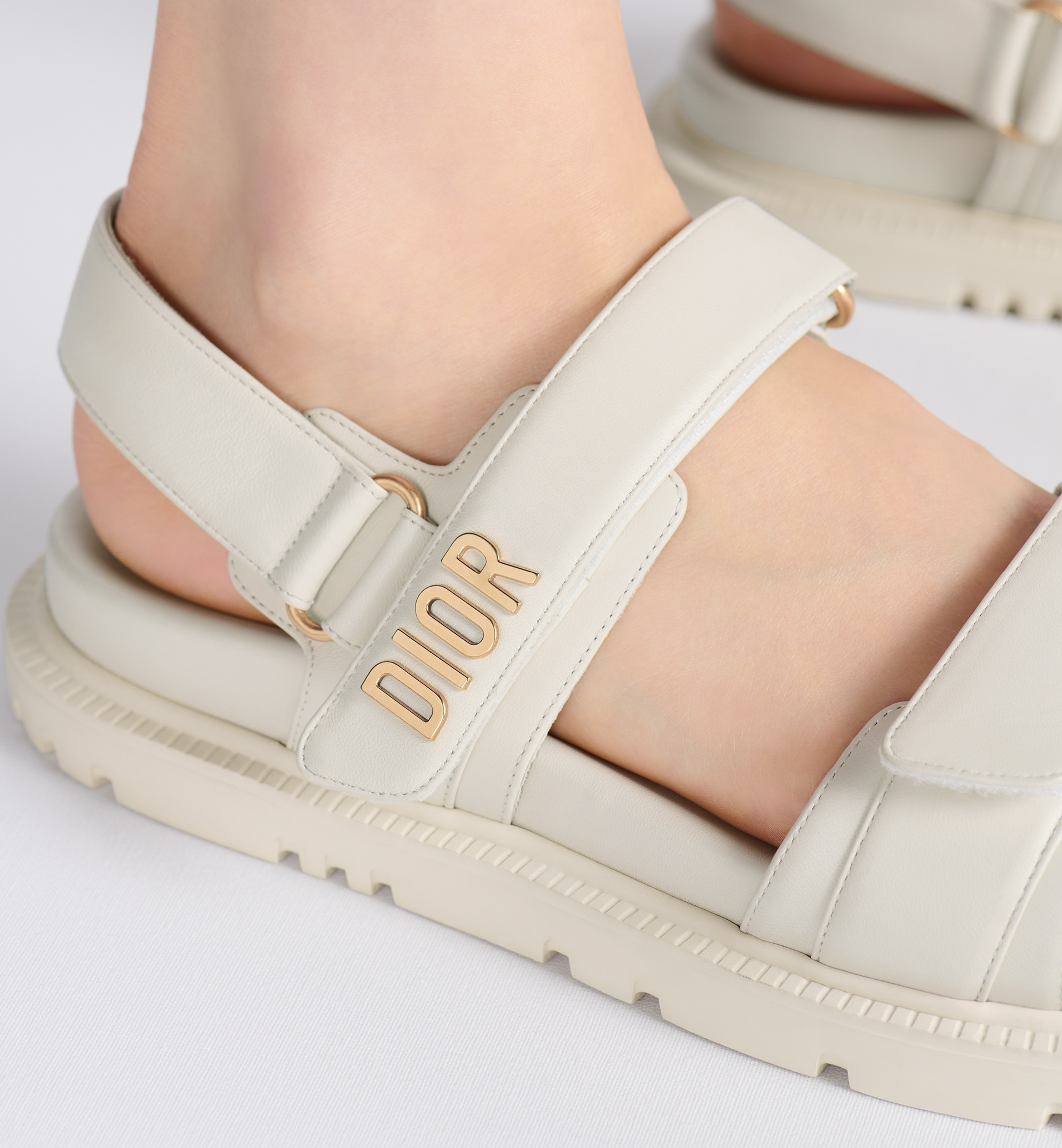 Dioract Sandal - 4
