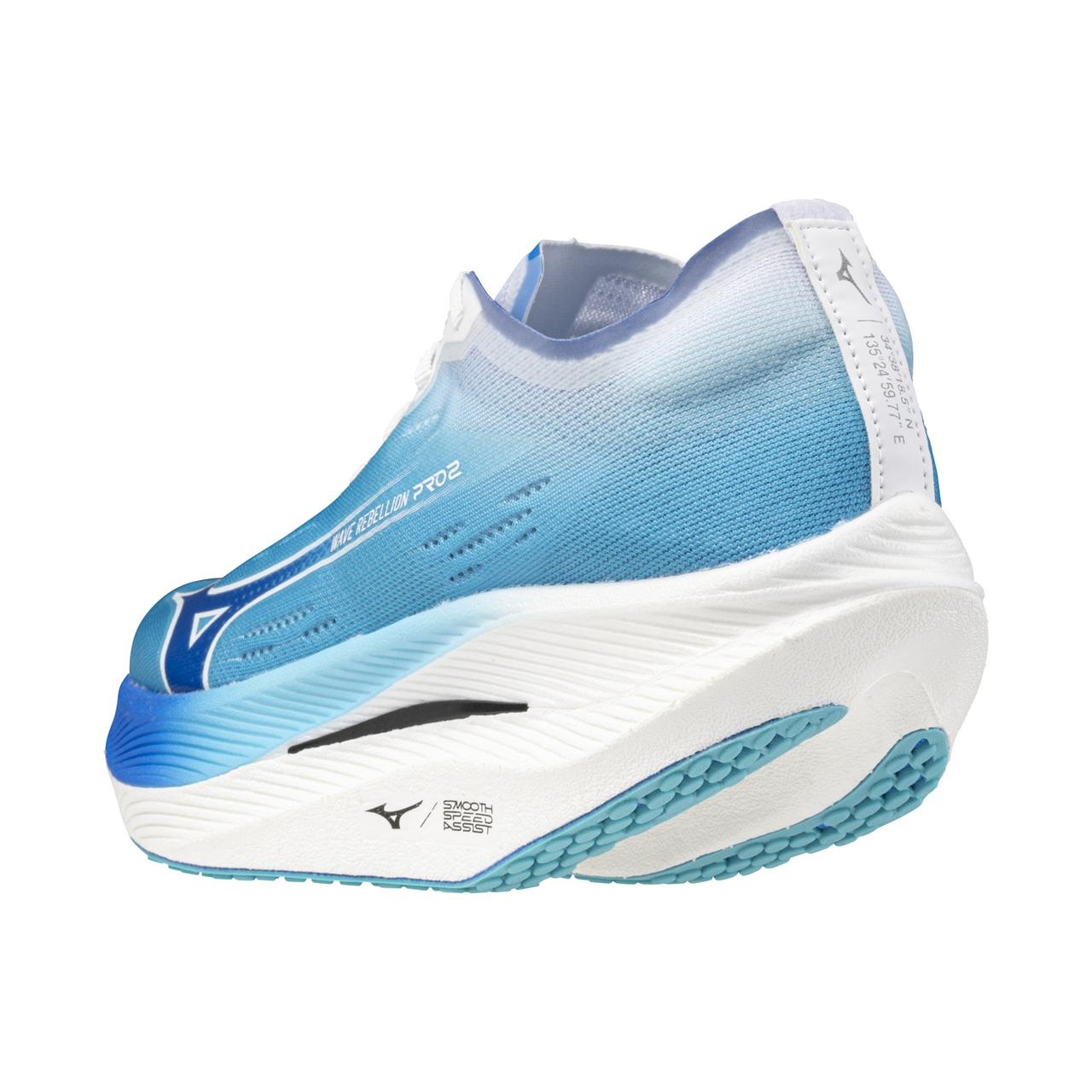 Men's Wave Rebellion Pro 2 Running Shoe - 7
