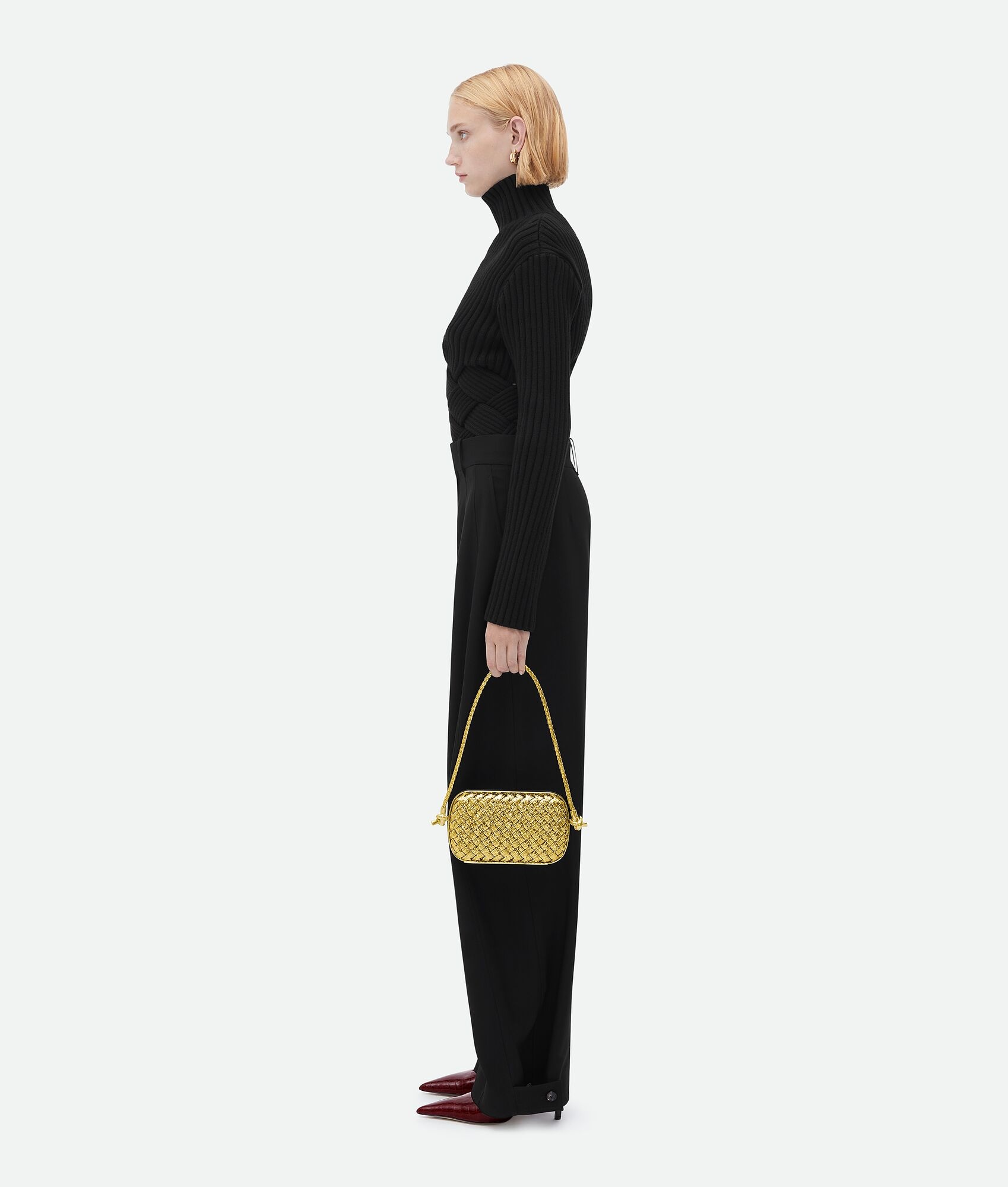 knot minaudiere on strap - 4