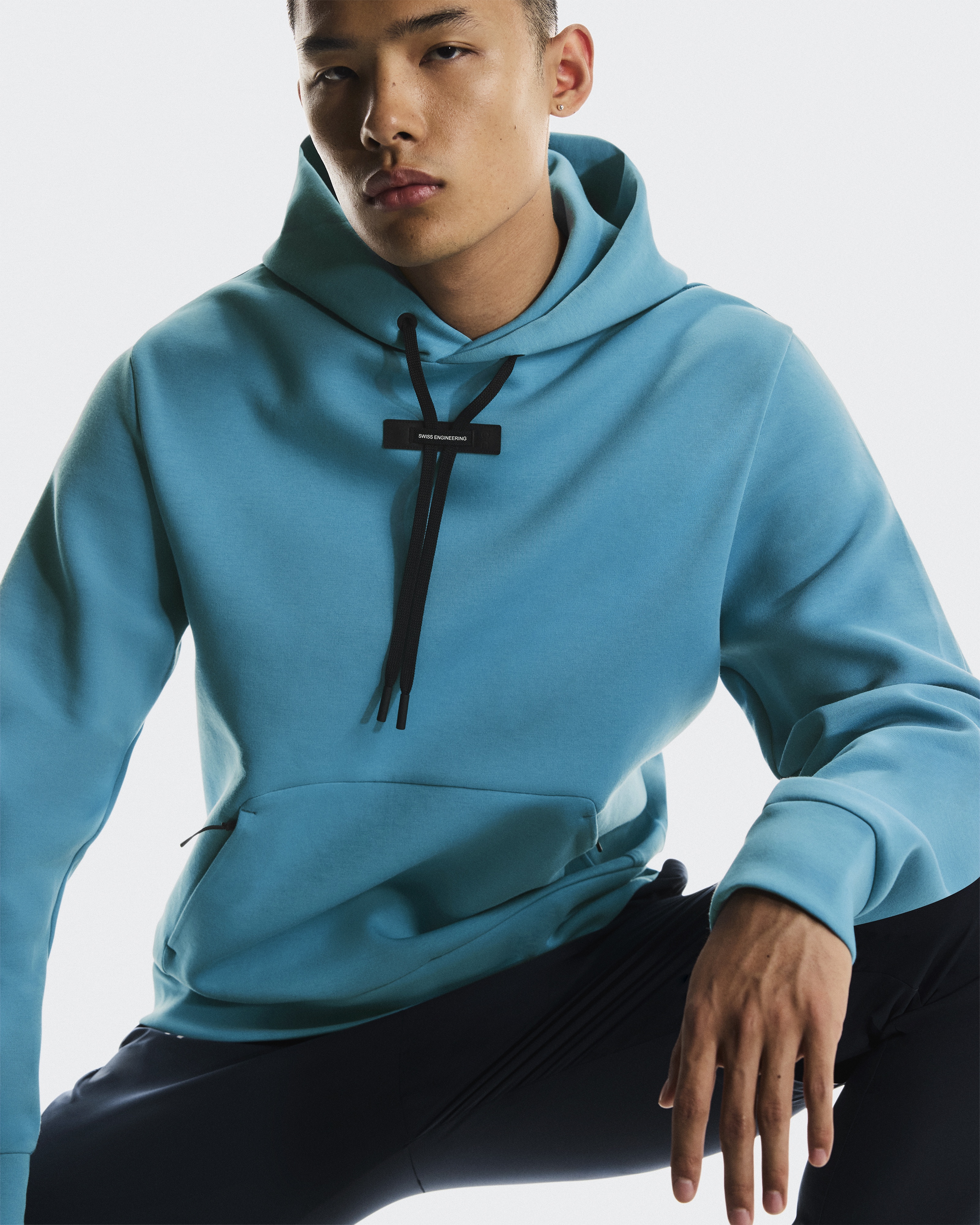 Focus Tech Hoodie - 6
