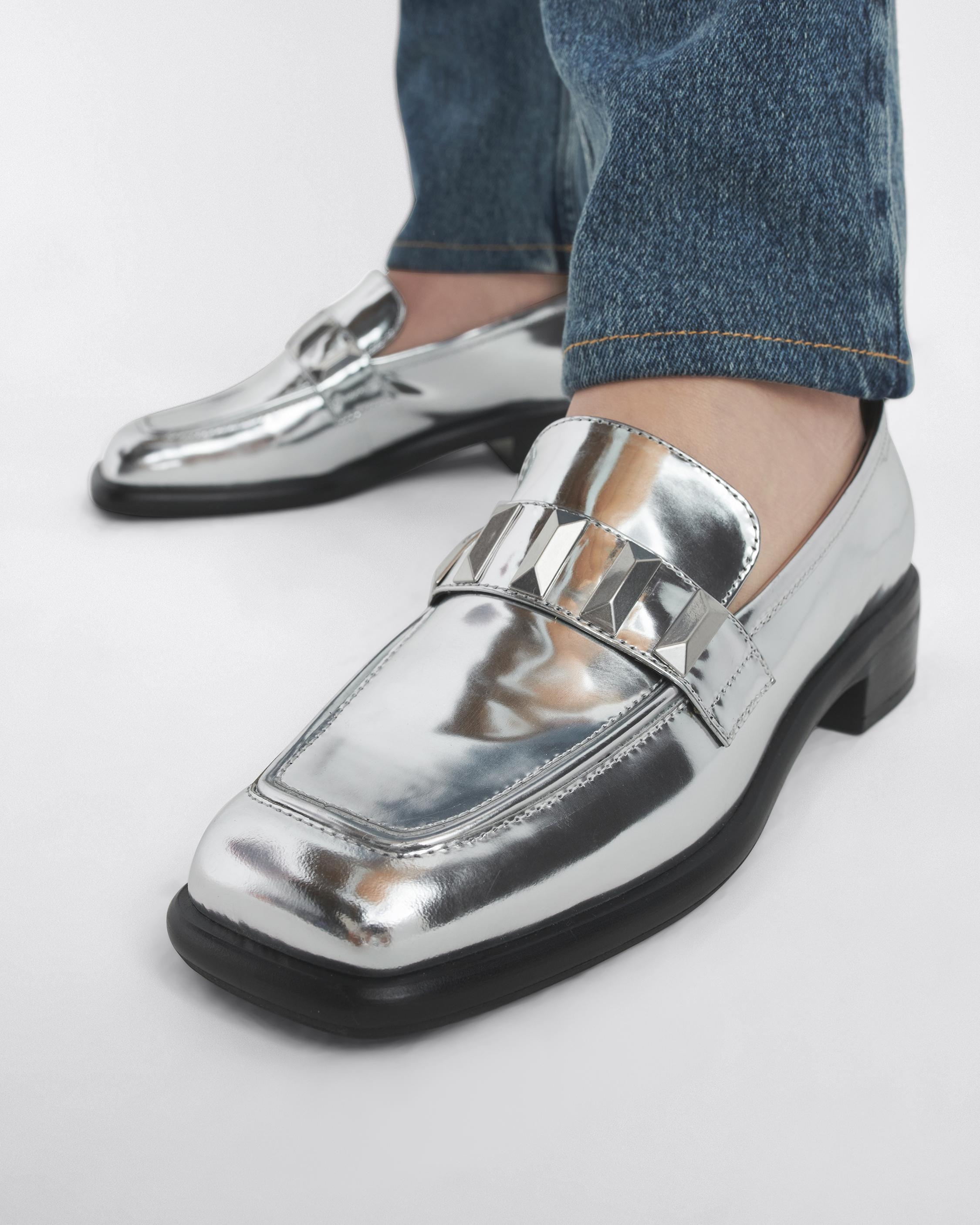 Maxwell Loafer - Leather
Penny Loafer - 2