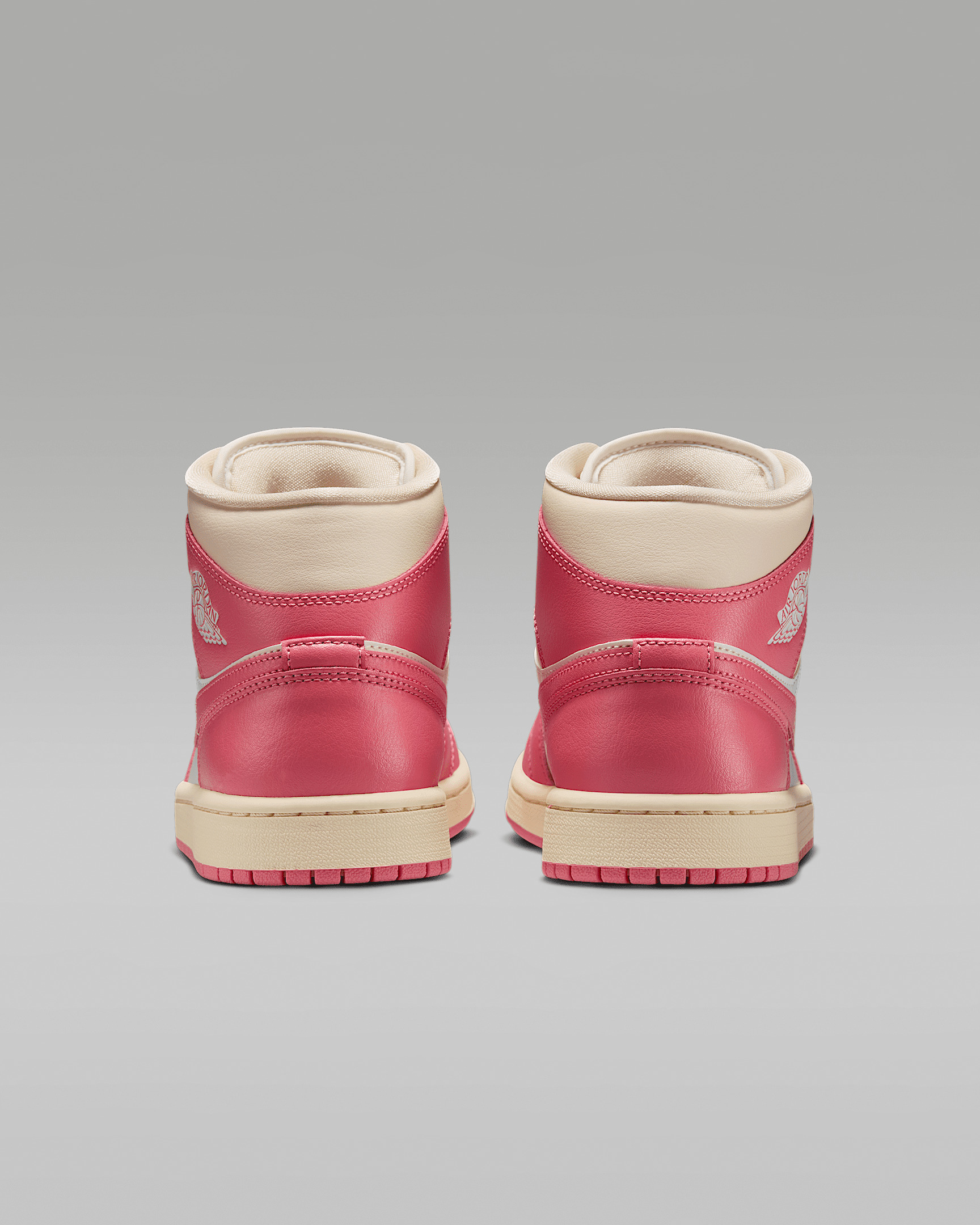 Air Jordan 1 Mid Women's Shoes - 6