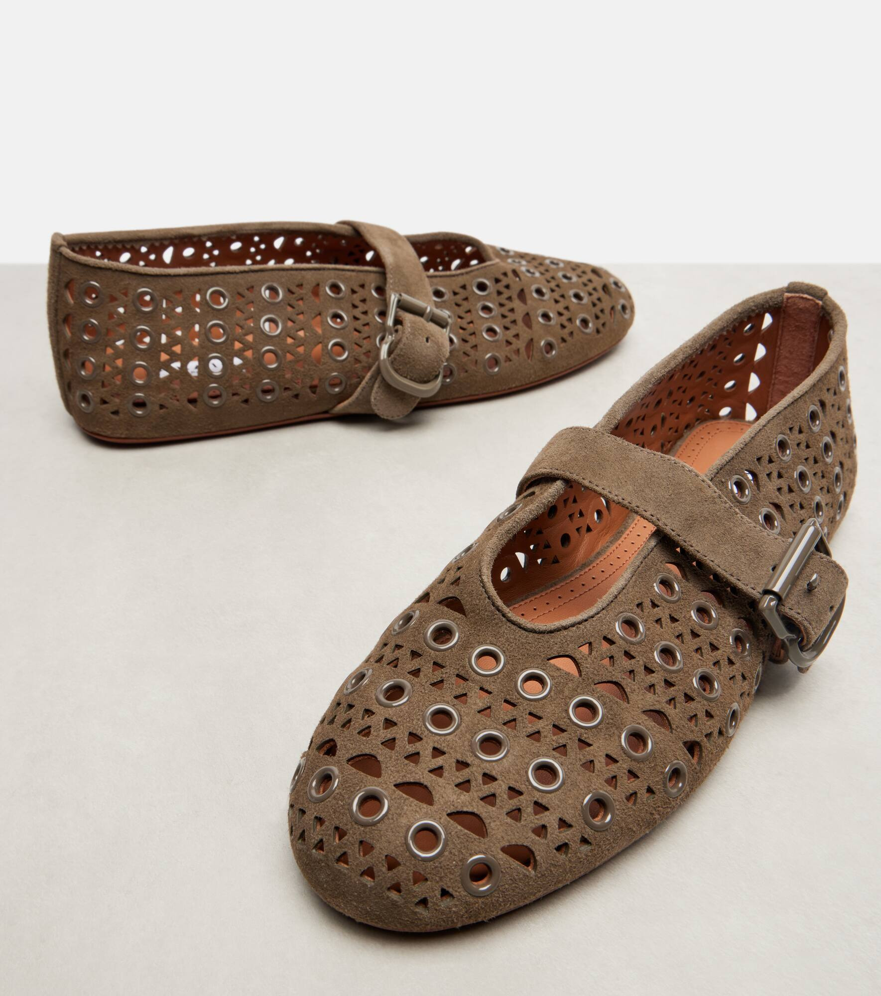 La Ballerine suede Mary Jane flats - 5