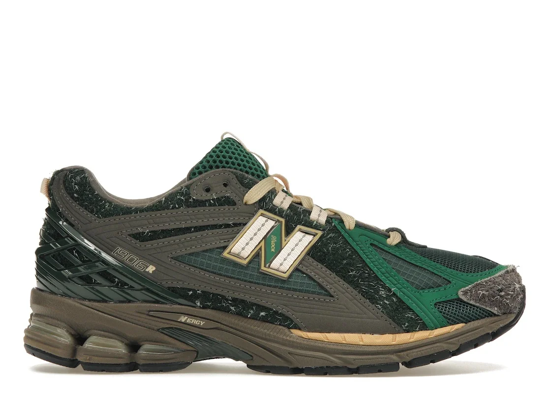 New Balance 1906R size? Exclusive Diamond District Pack Green - 1