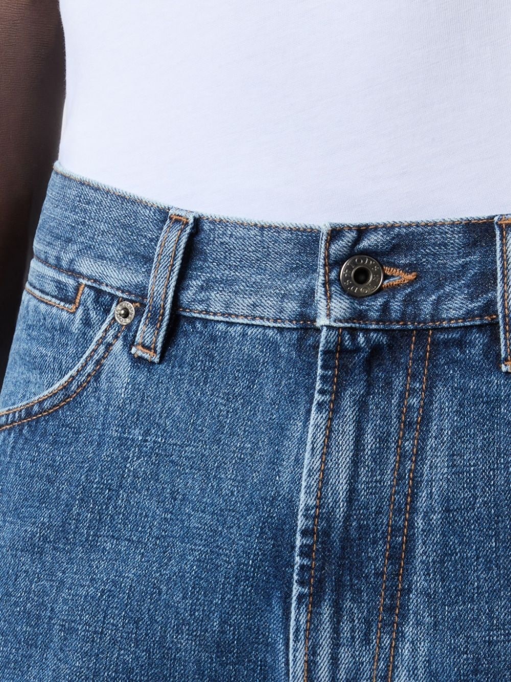straight-leg jeans - 4