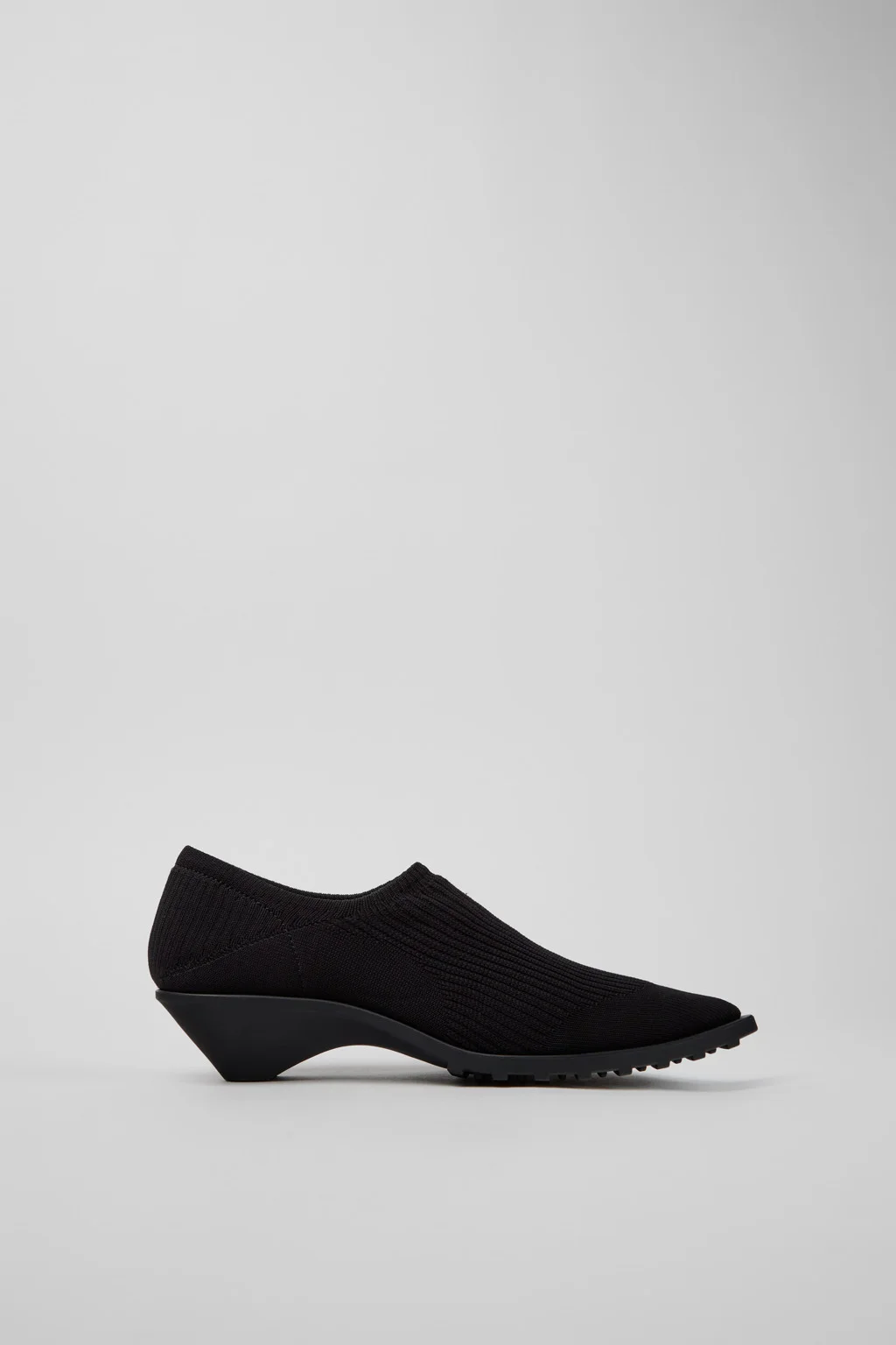 Camper x ISSEY MIYAKE - Anna Black TENCEL Lyocell and Recycled Engineered Materials Shoes for Women. - 1