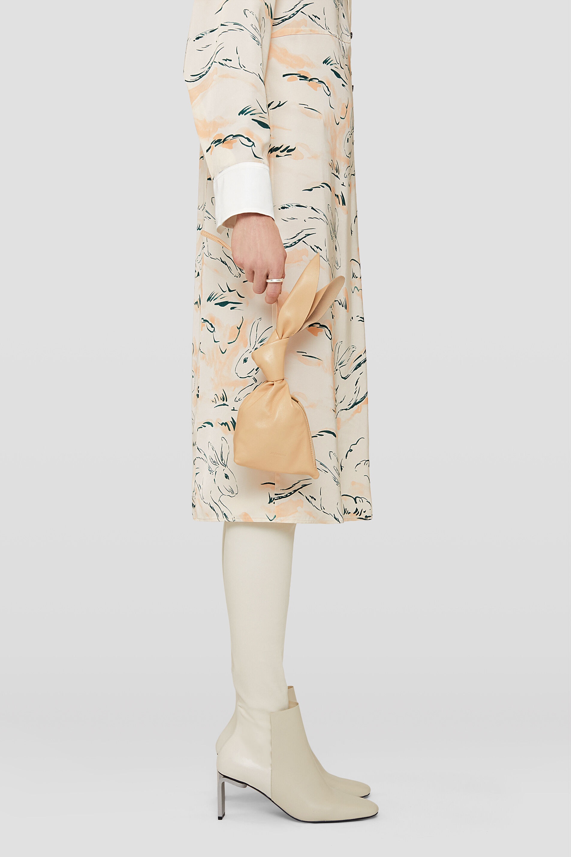 Rabbit Pouch Medium - 4