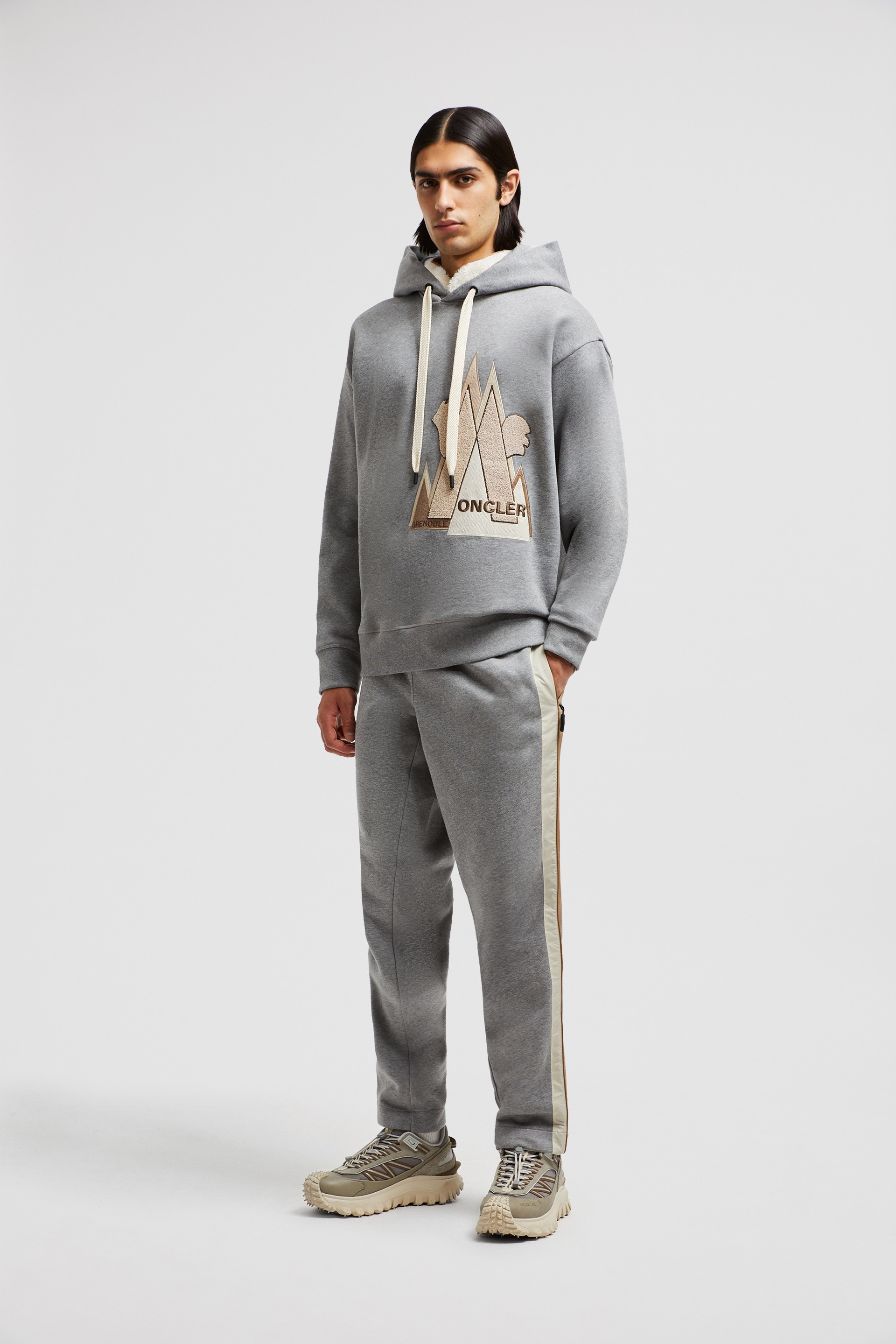 Mountain Logo Sweatpants - 2