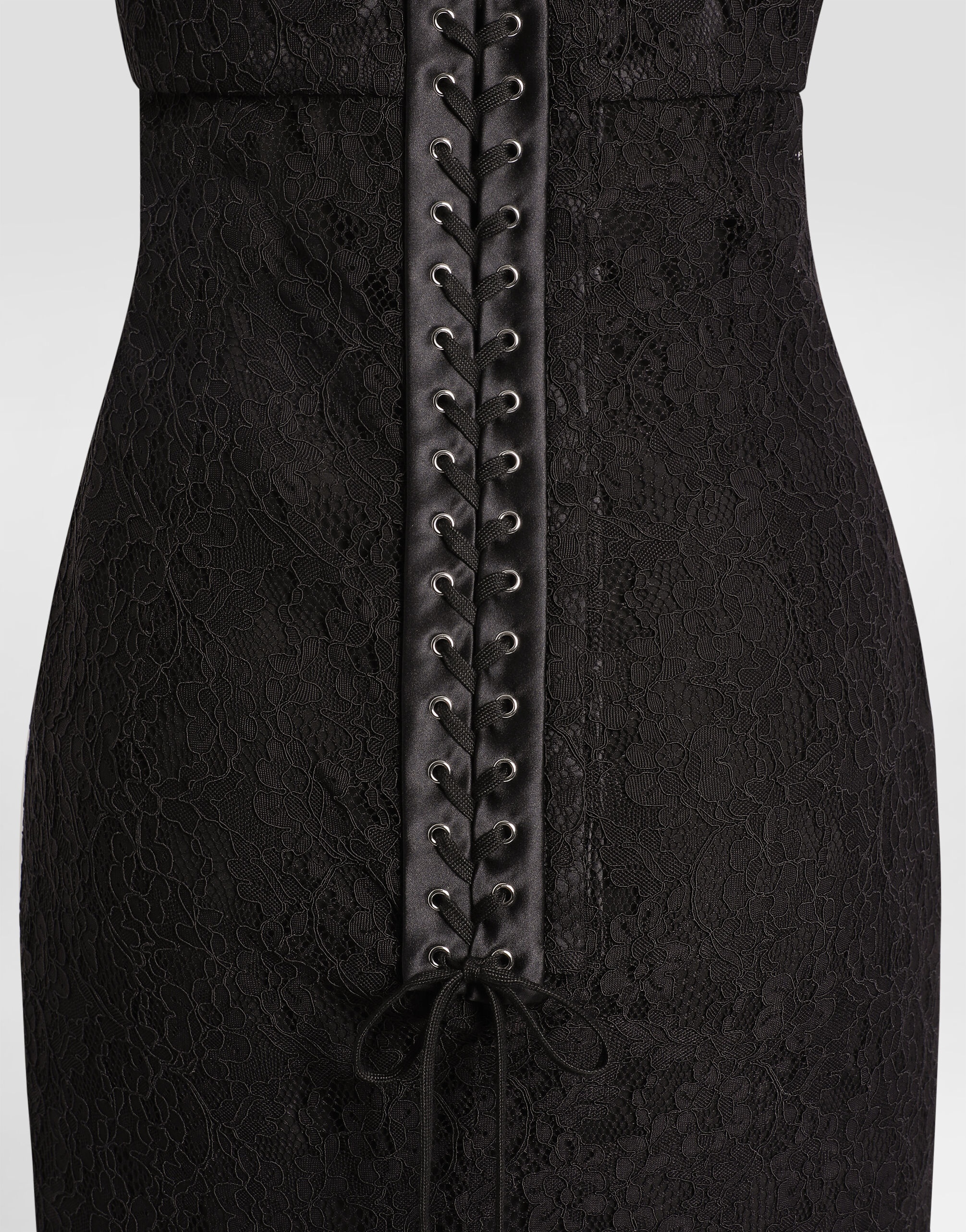 Strapless lace dress with conical cups - 4