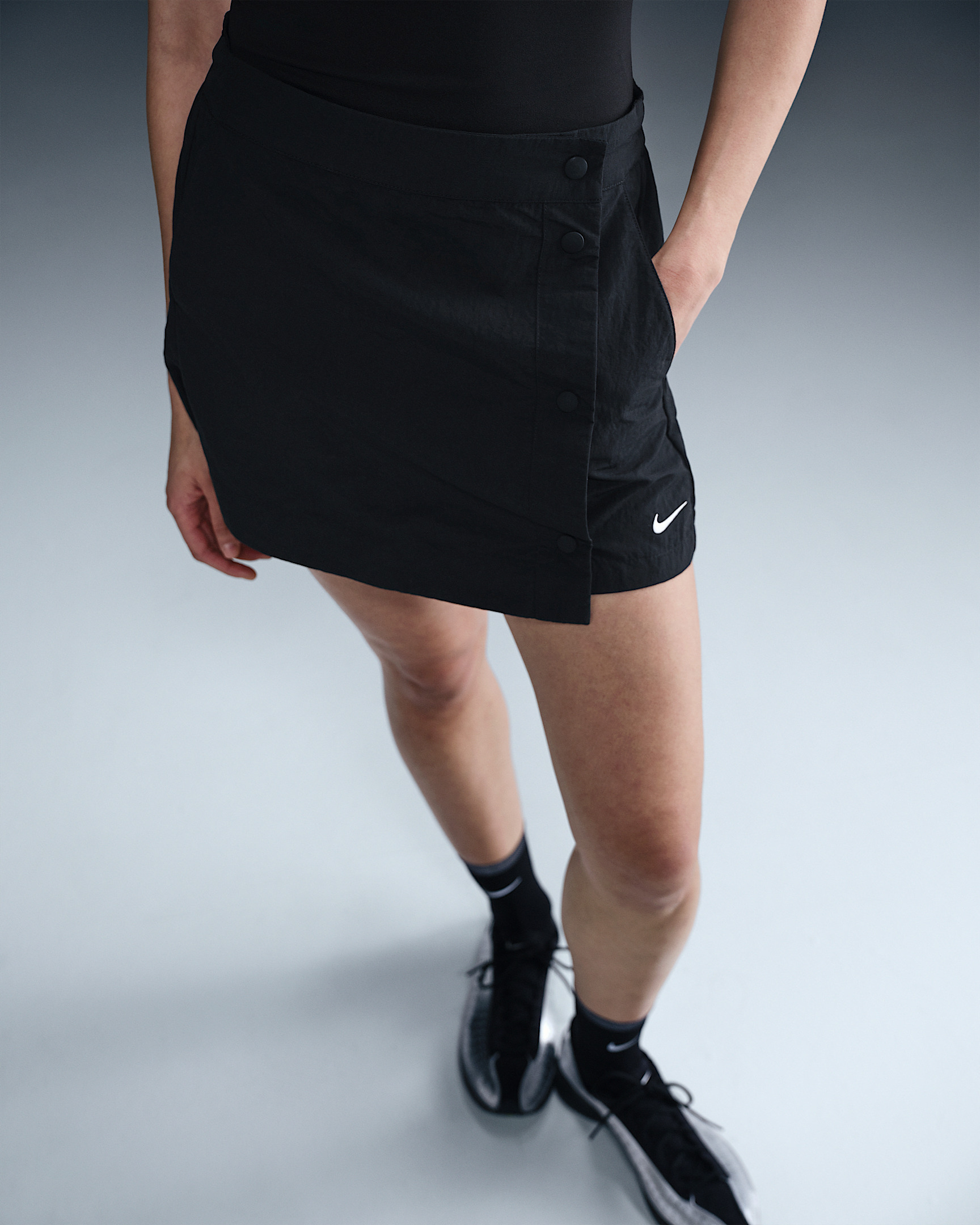 Nike Sportswear Essential Women's Woven Skort - 2