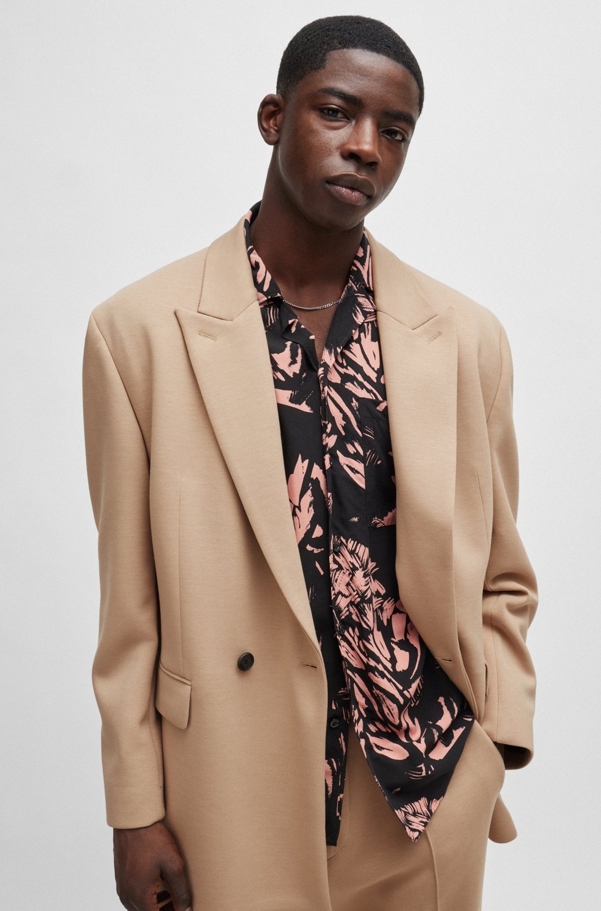 MODERN-FIT JACKET IN PERFORMANCE-STRETCH JERSEY - 6