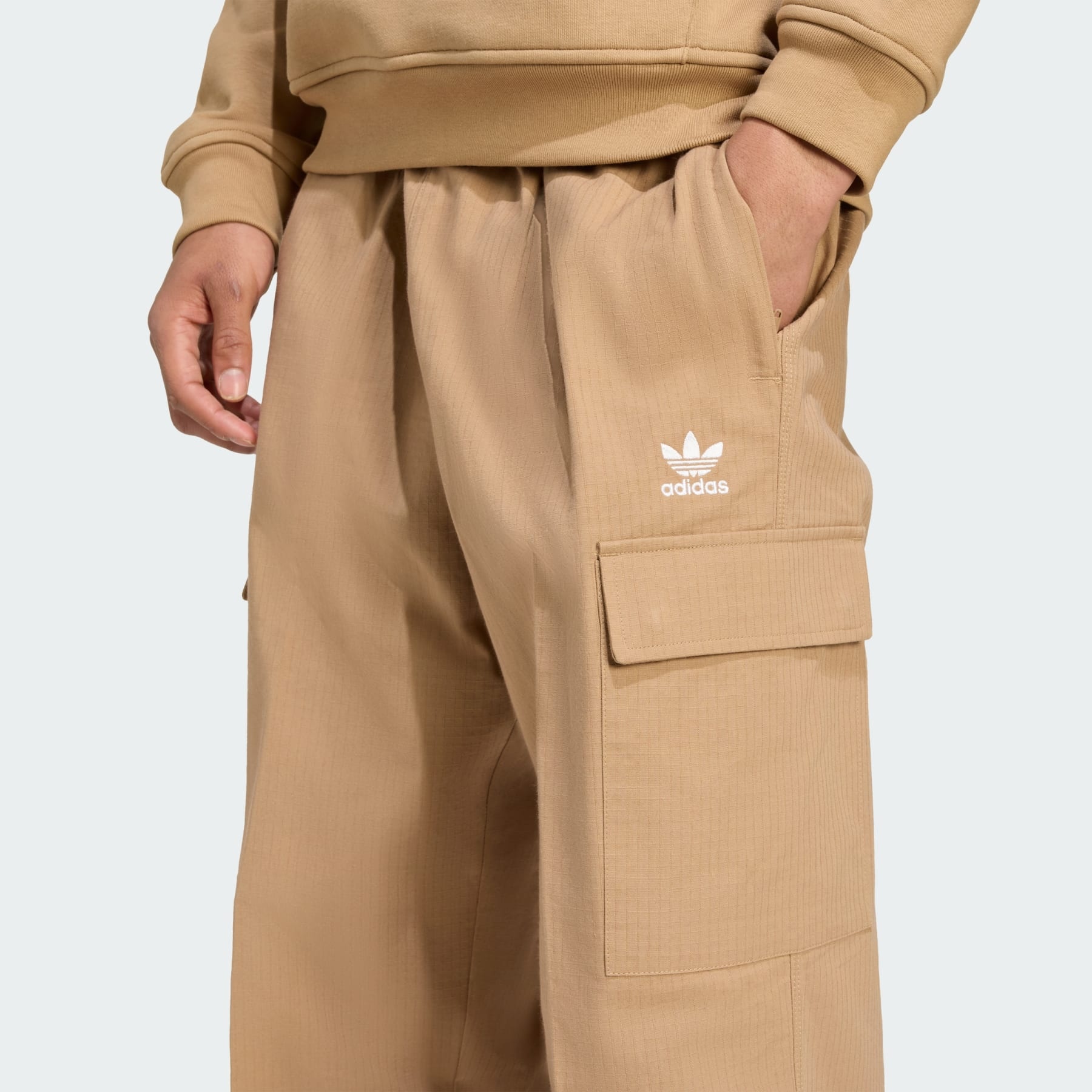 Trefoil Essentials Woven - 5