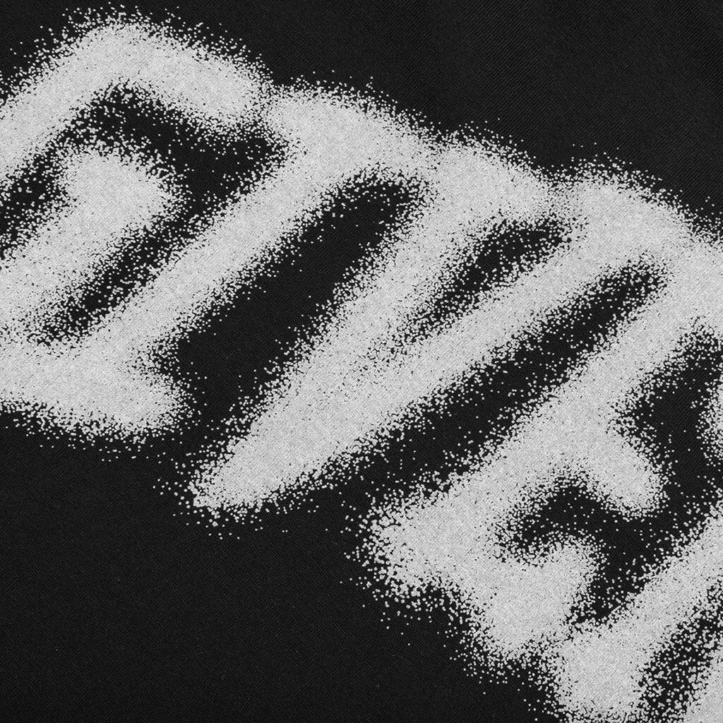 CLASSIC FIT T-SHIRT - BLACK - 4
