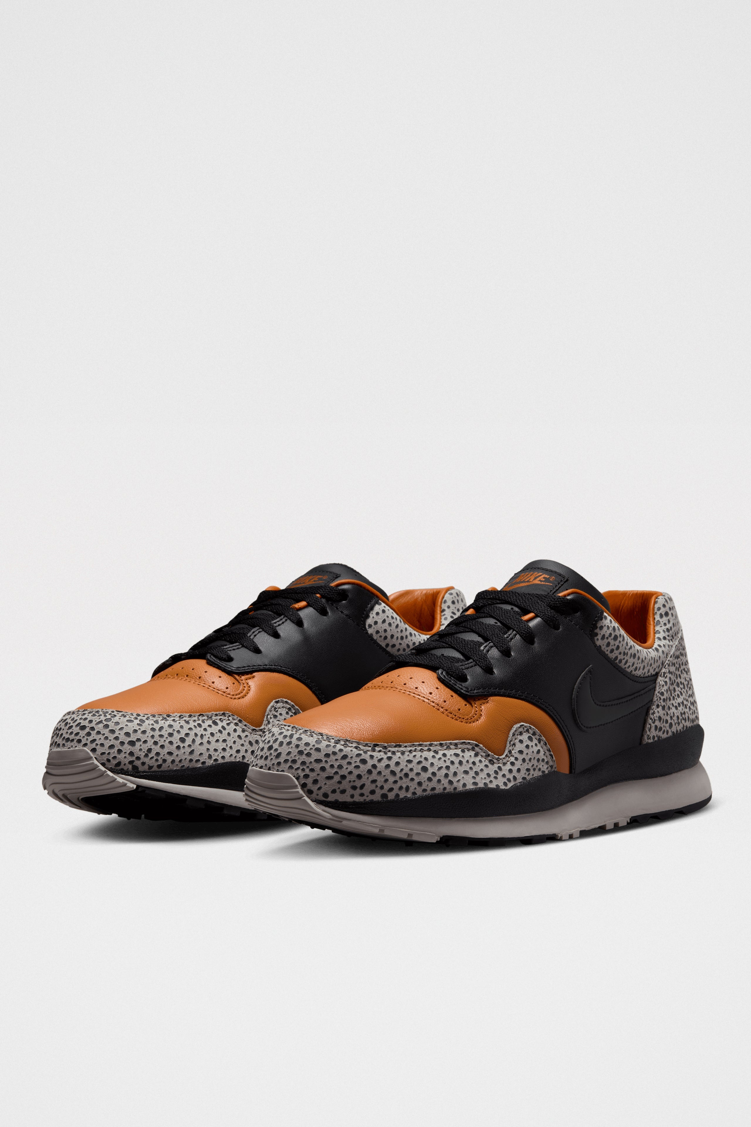 NIKE AIR SAFARI ELECTRIC BLACK / MONARCH - 3