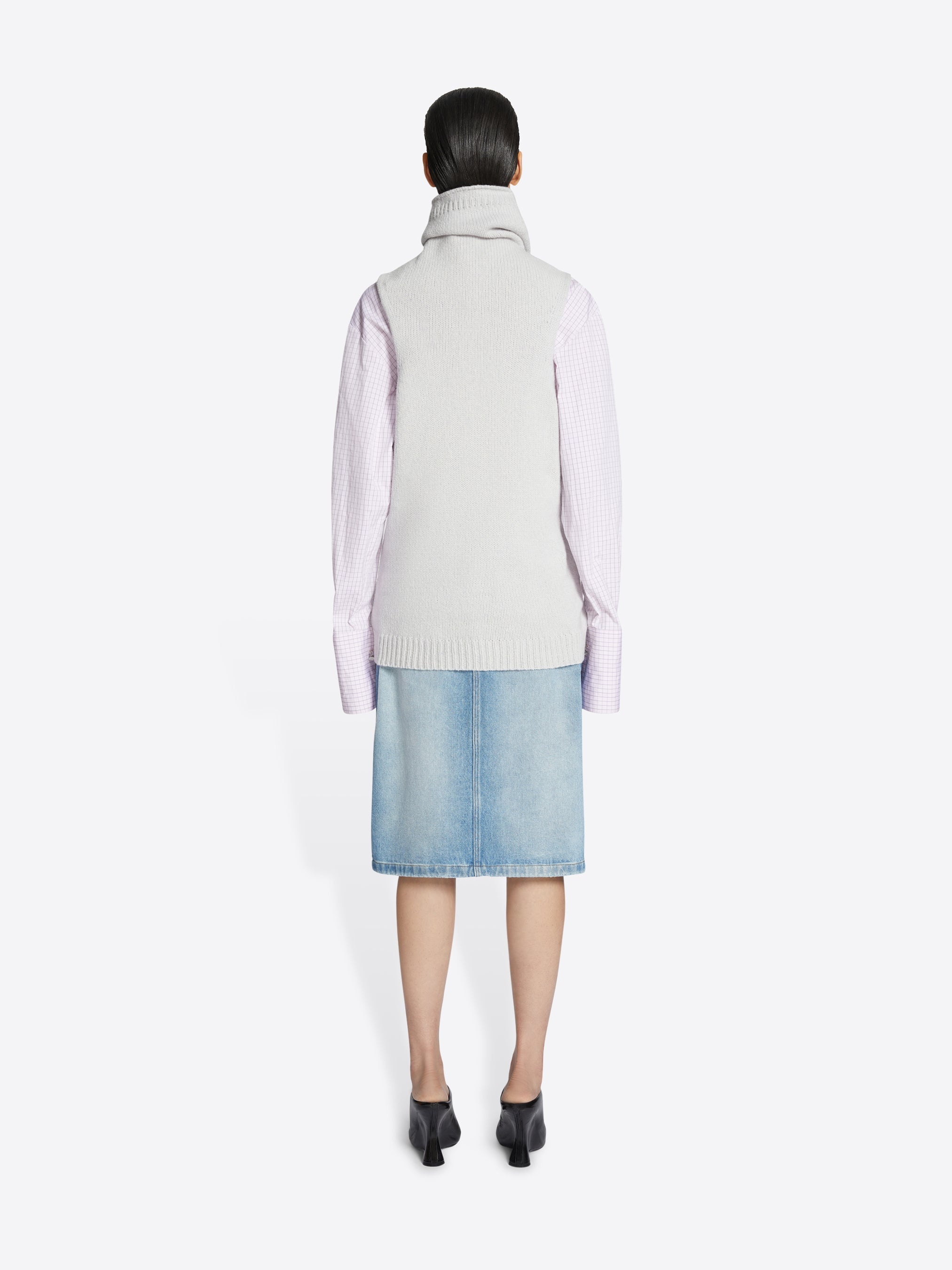 SLEEVELESS SWEATER - 4