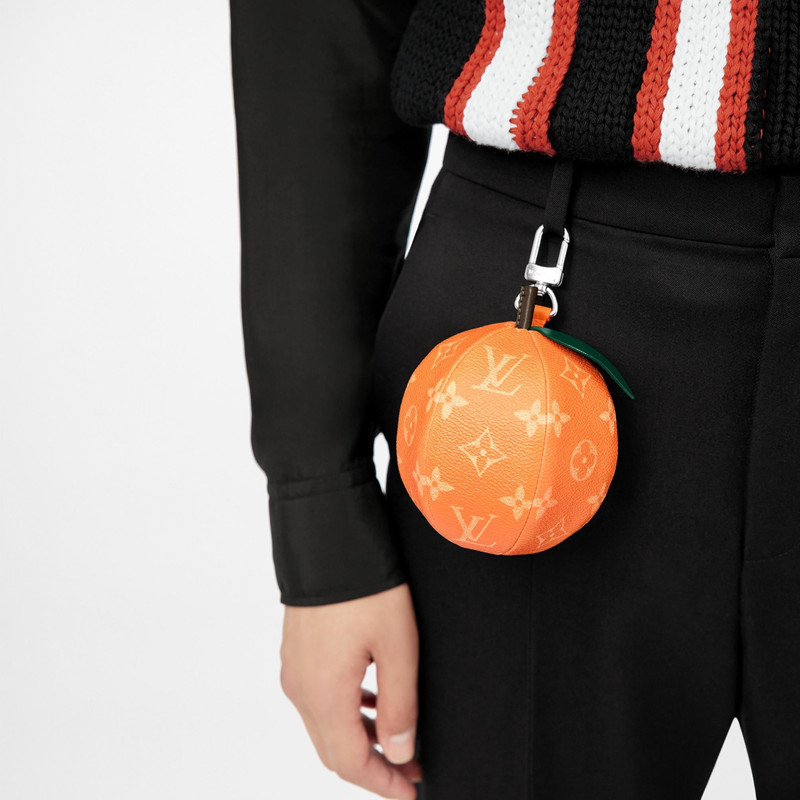 Louis Vuitton Orange Pouch outlook