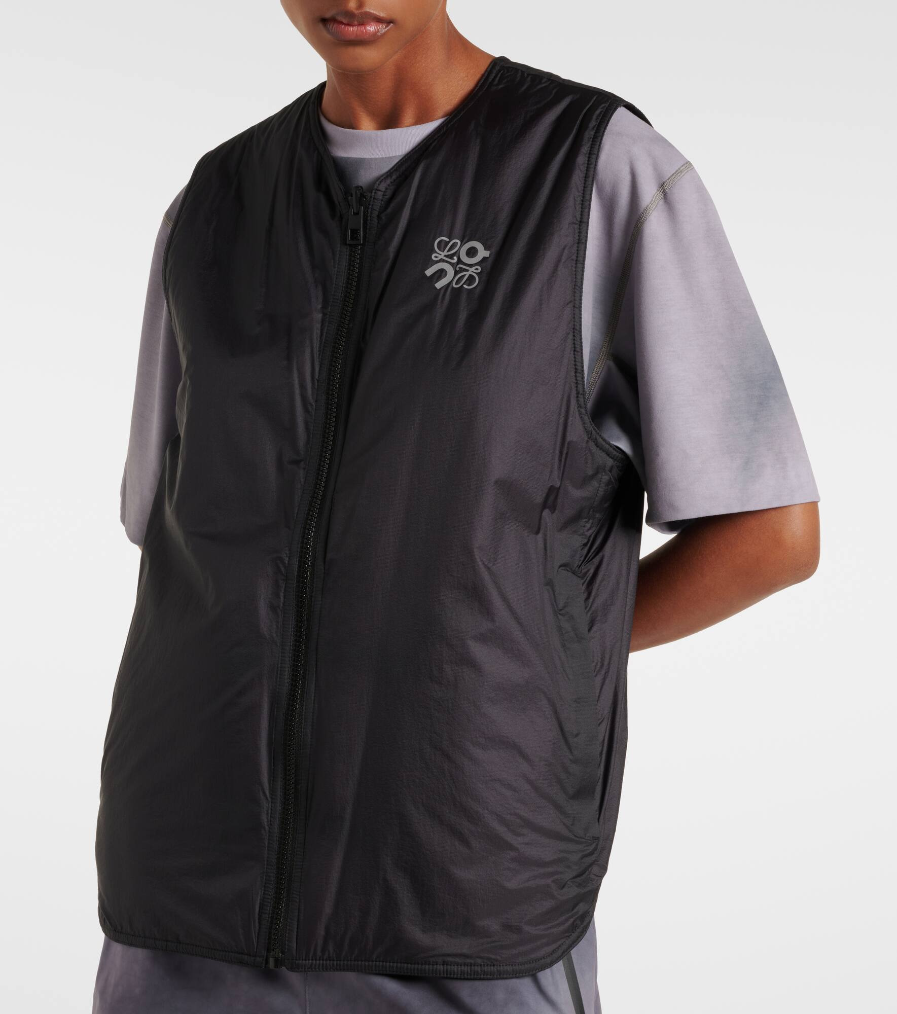 x On technical jacket - 7