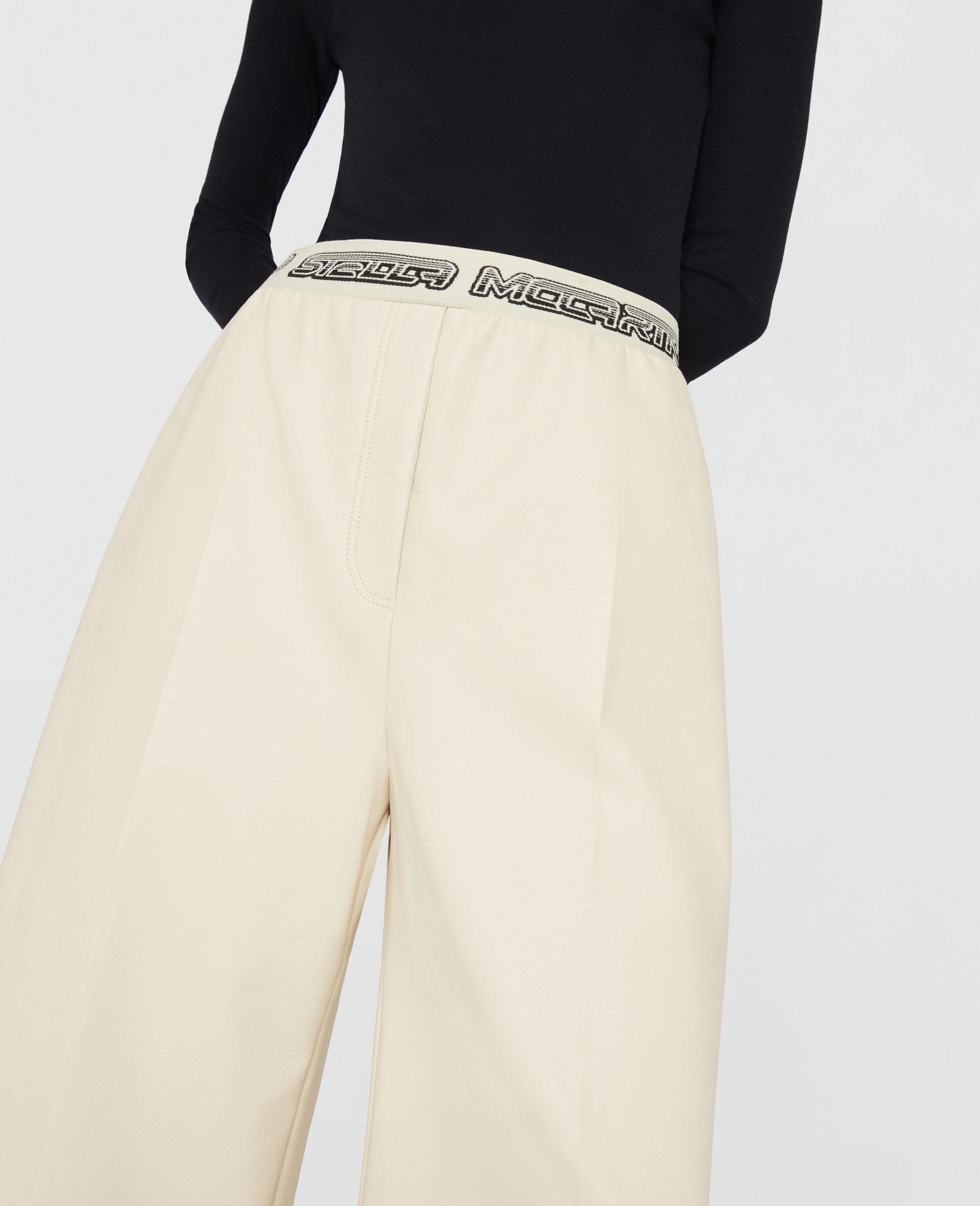 Logo Tape Cropped Trousers - 4