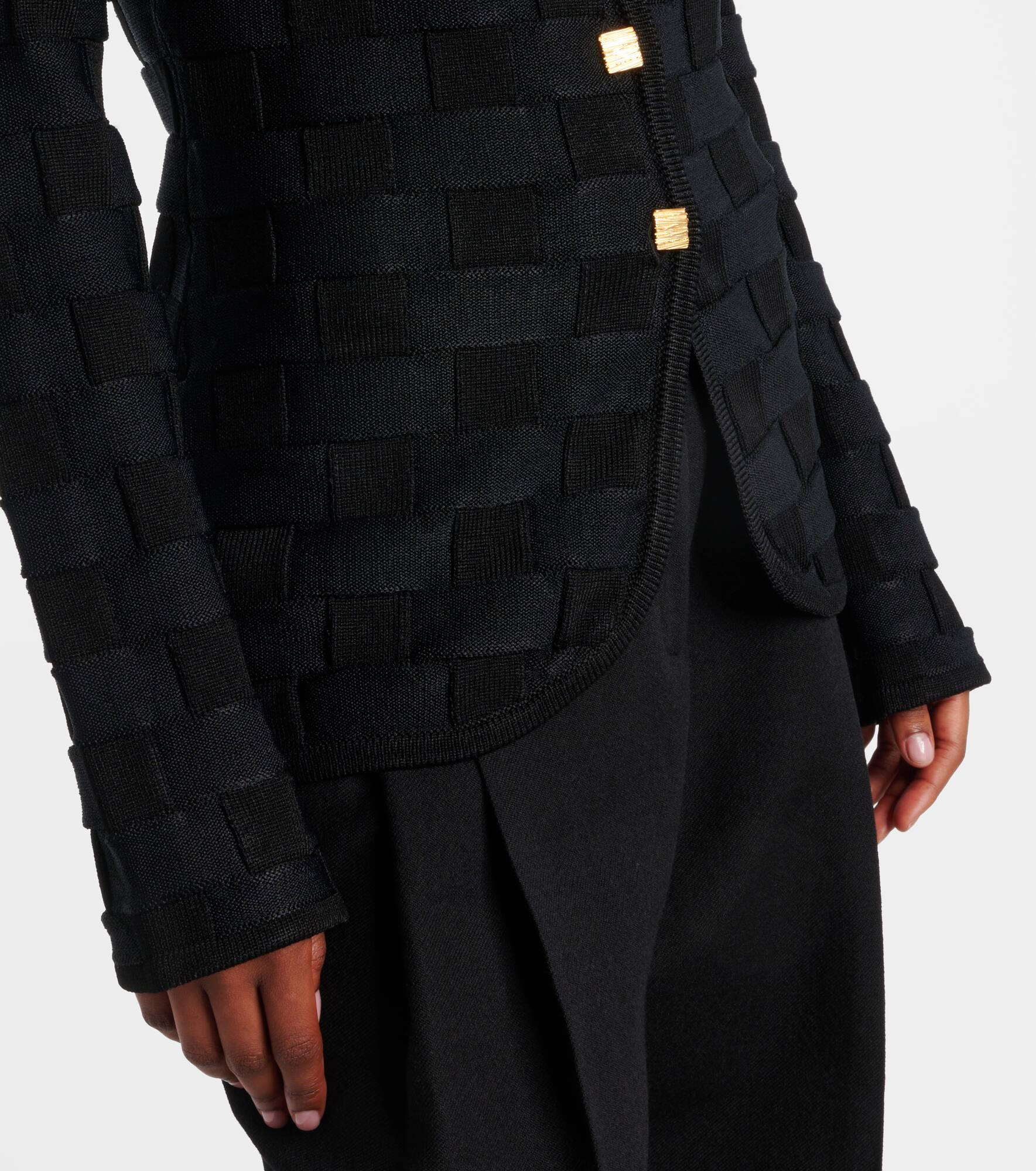 Uma jacket - 5