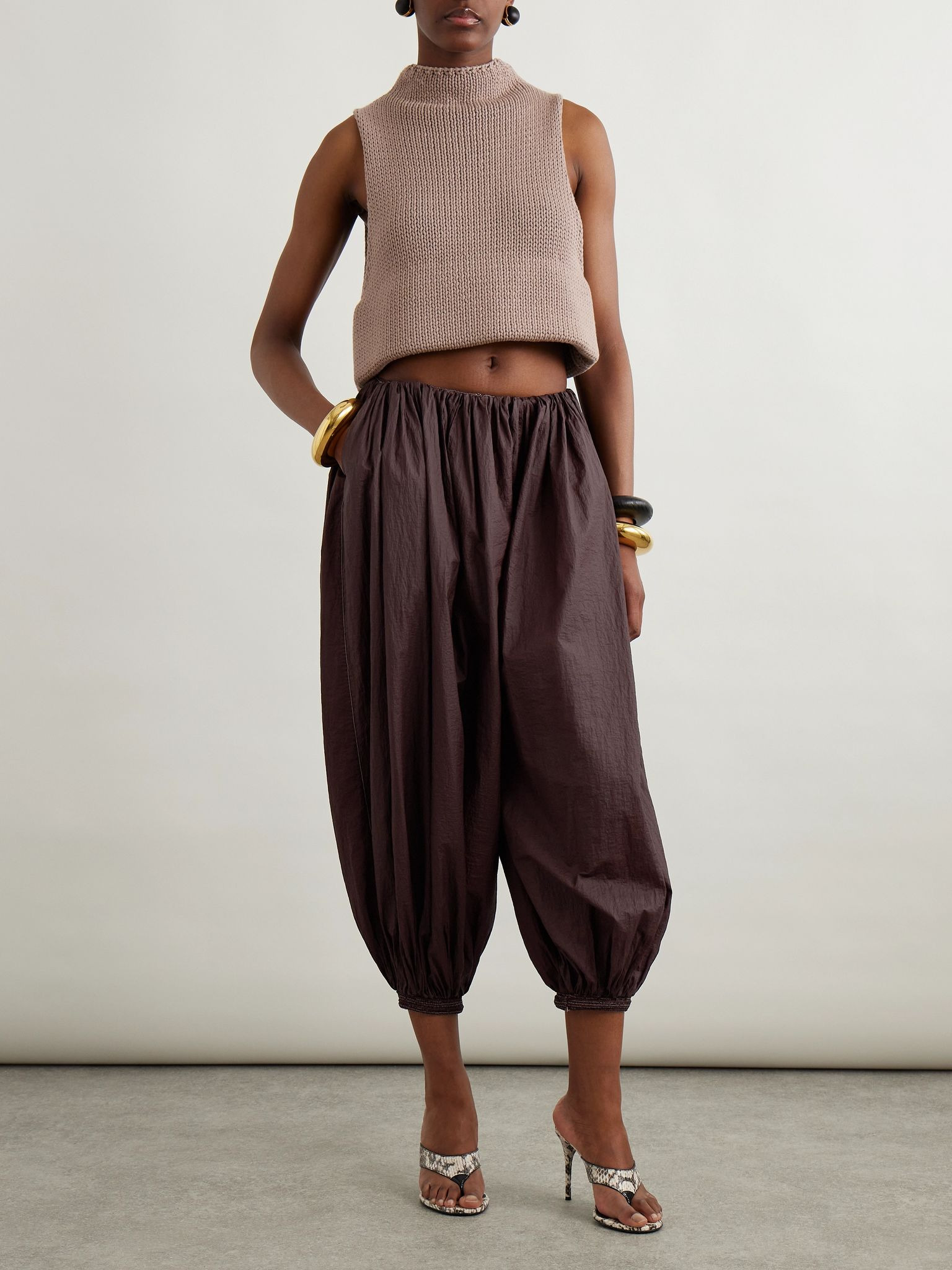 Pleated chiffon tapered pants Burgundy - 2