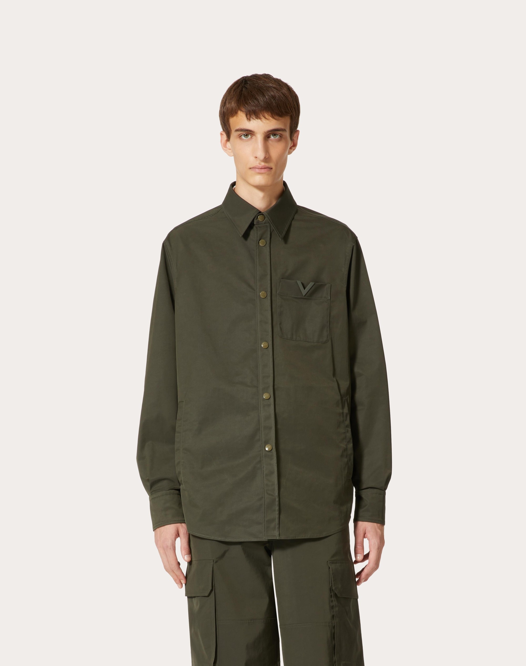 NYLON SHIRT JACKET WITH RUBBERIZED V DETAIL - 3