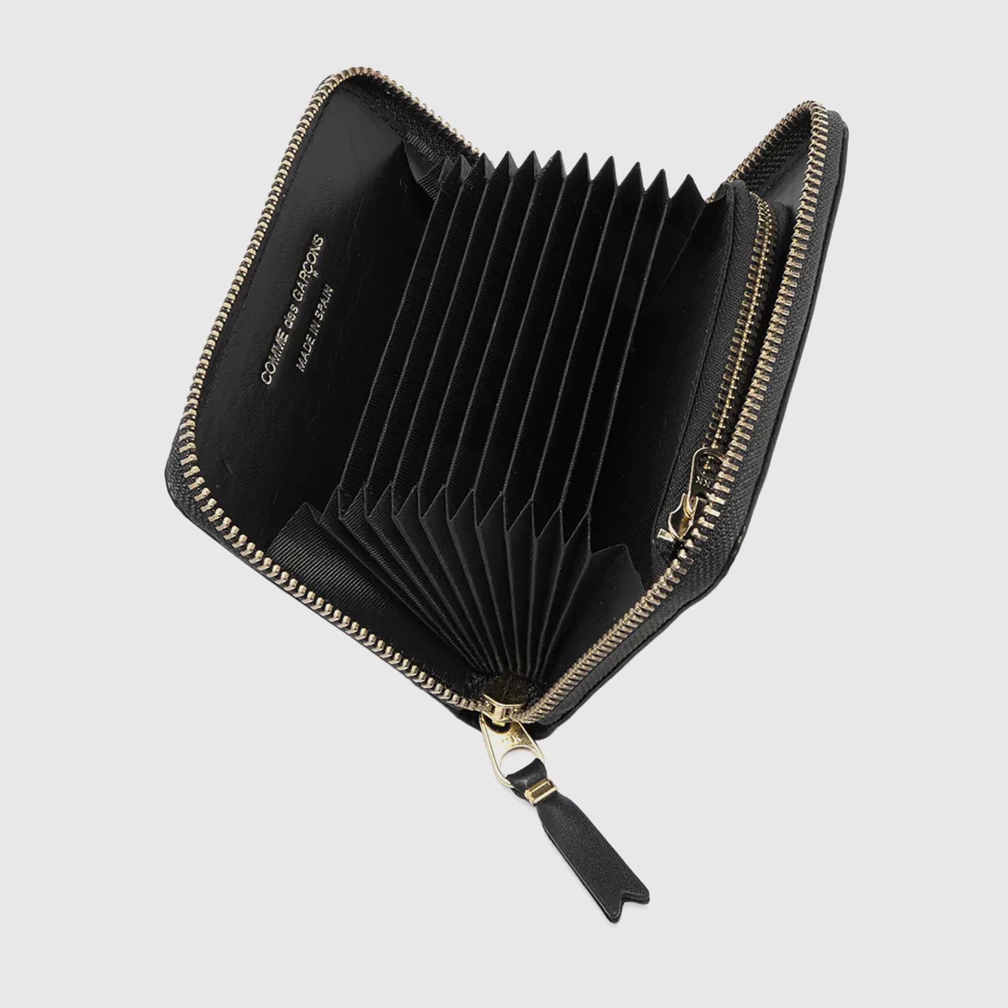 CLASSIC LEATHER WALLET - 2