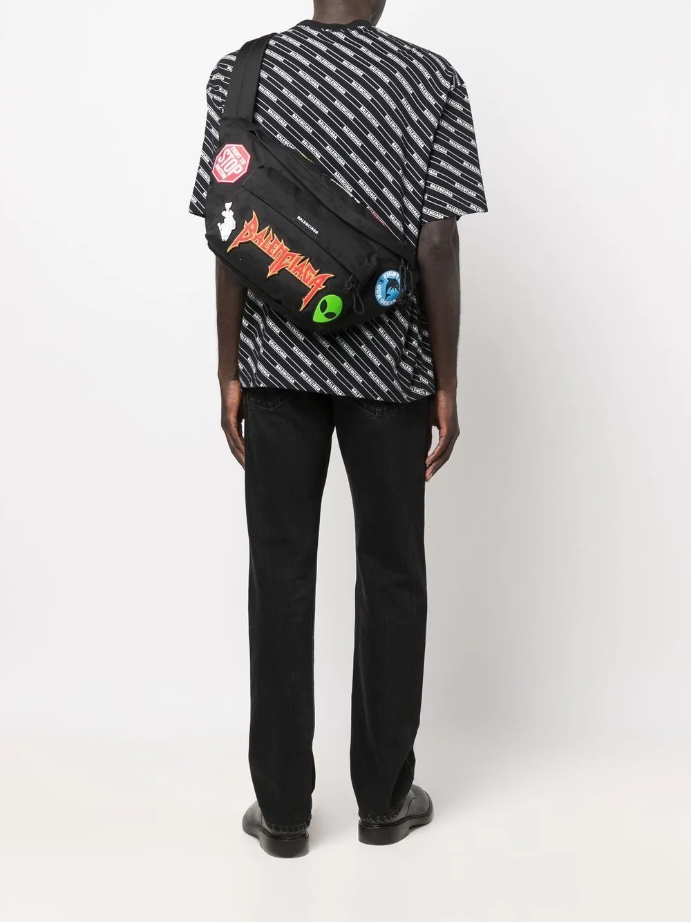 BALENCIAGA Men's Explorer Xxl Beltpack in Black | REVERSIBLE