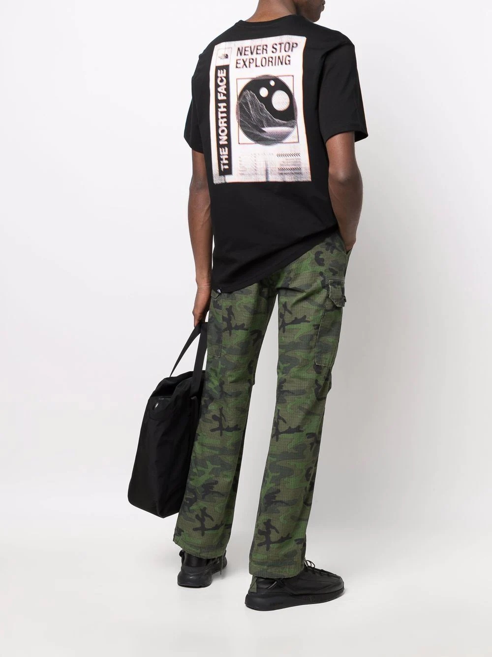 graphic-print short-sleeved T-shirt - 2
