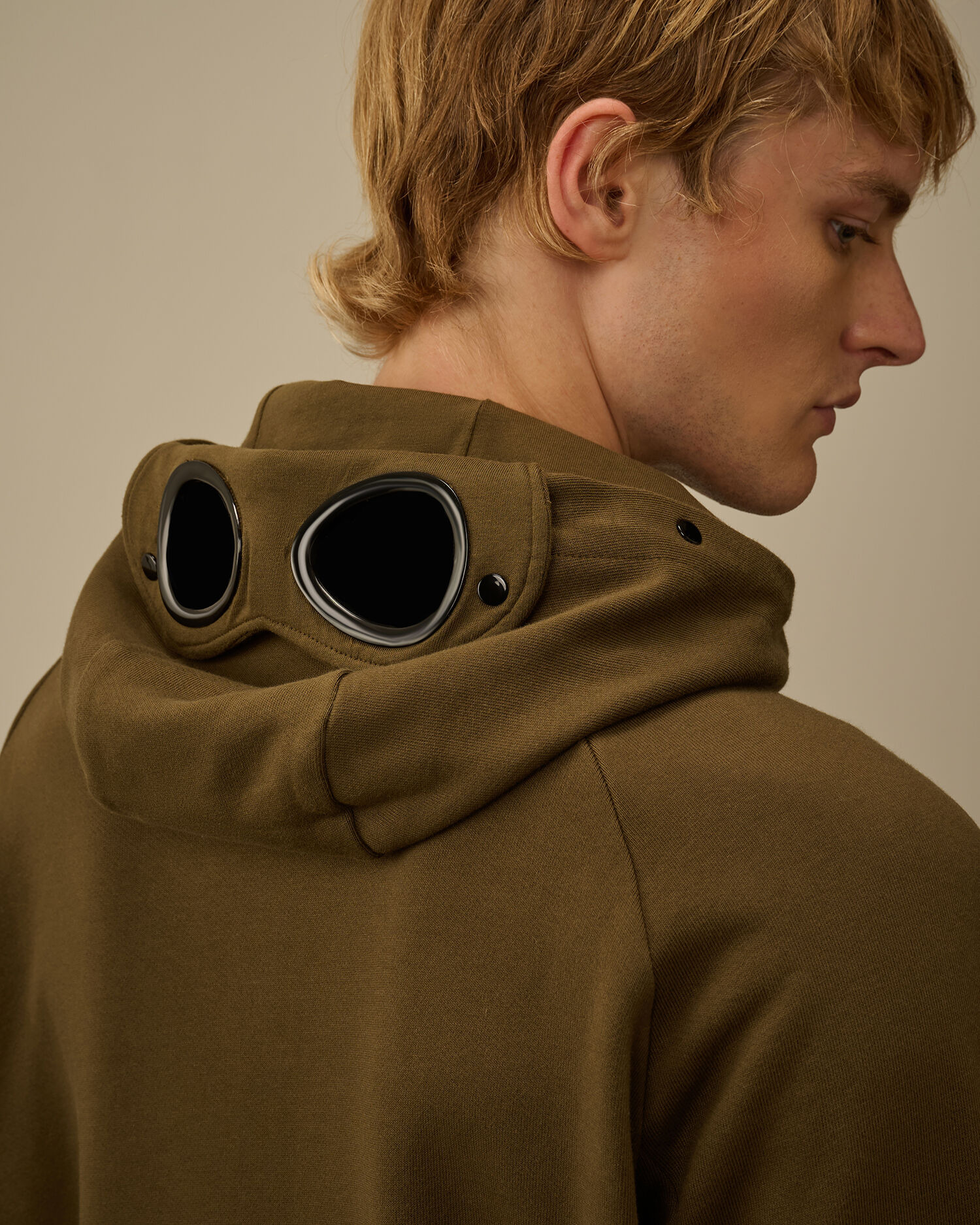 Diagonal Raised Fleece Goggle Sweatshirt - 5