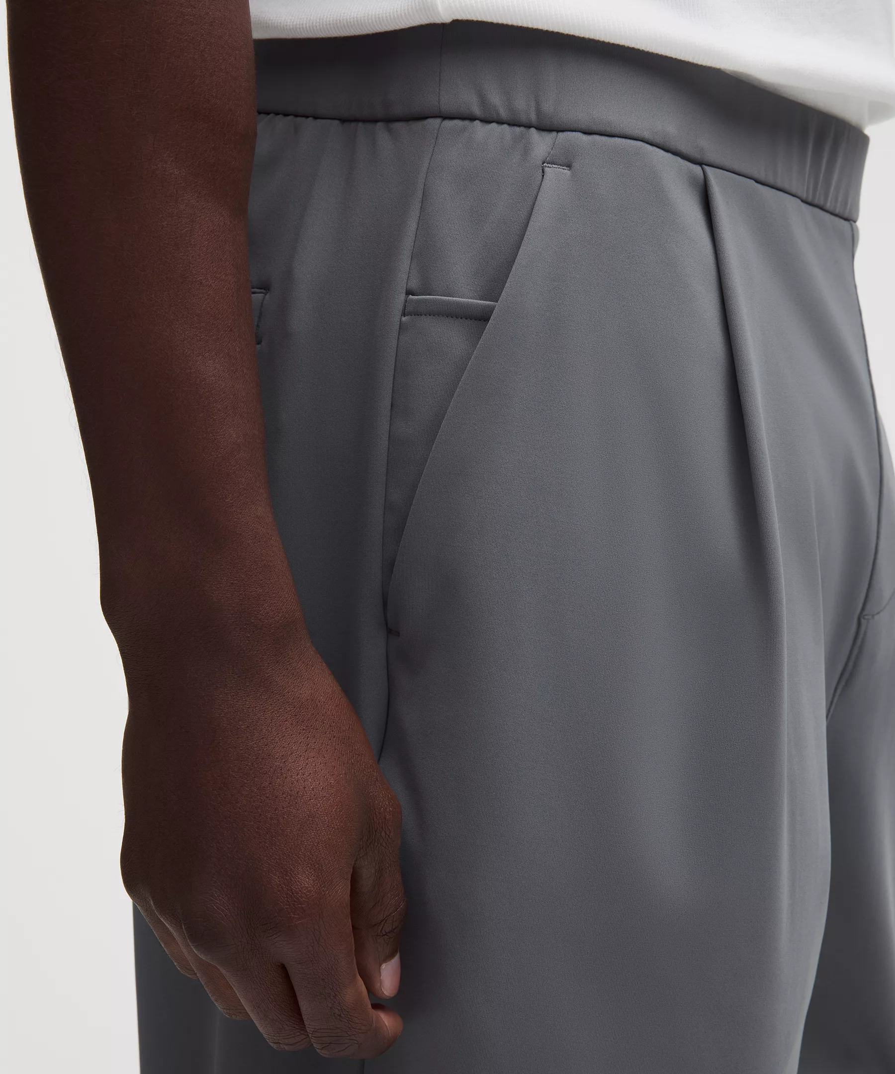 Men's Daydrift Relaxed-Fit Pleated Trouser *Regular - 6