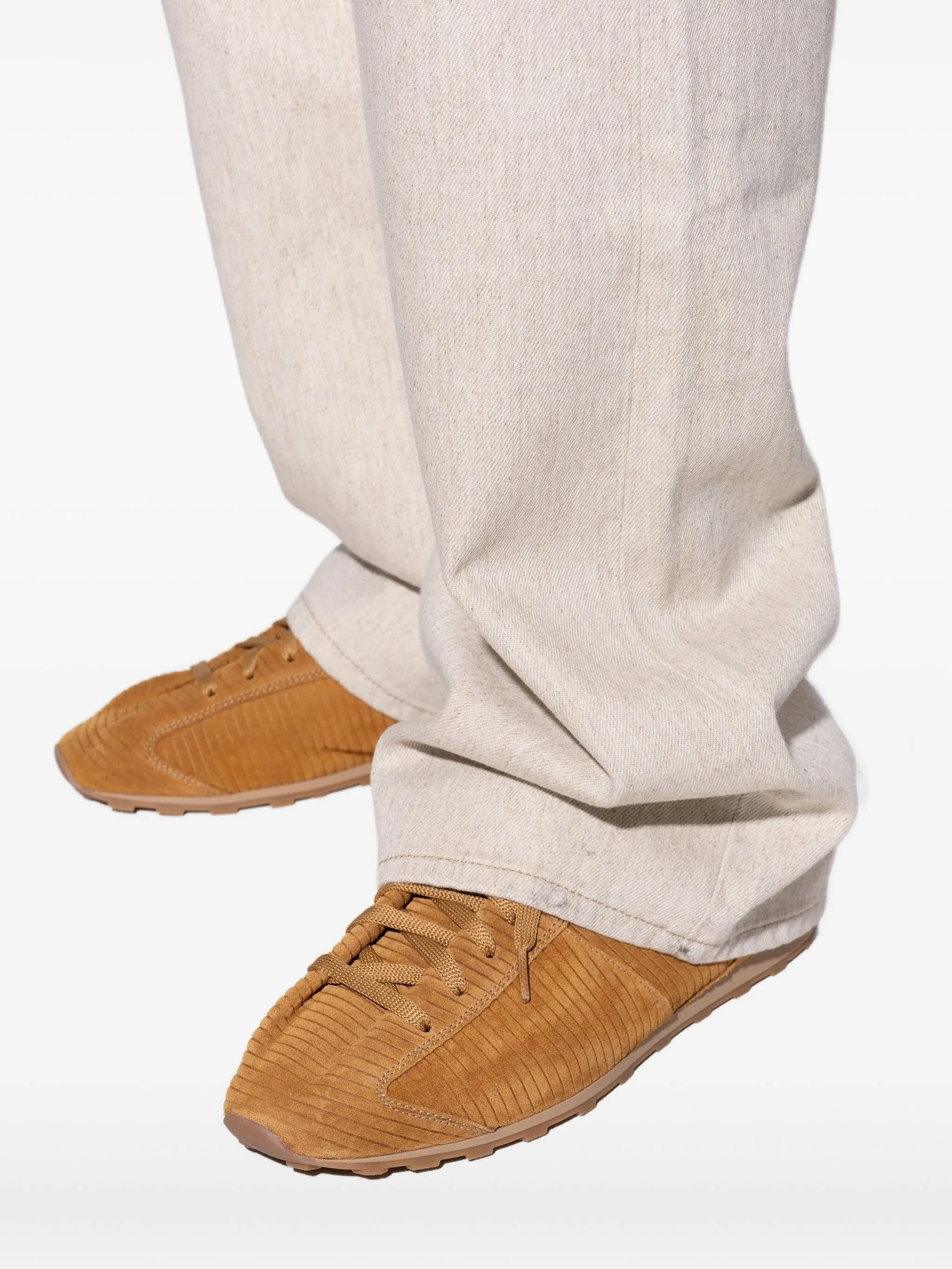 Jacquemus Corduroy-textured Sneakers - 4
