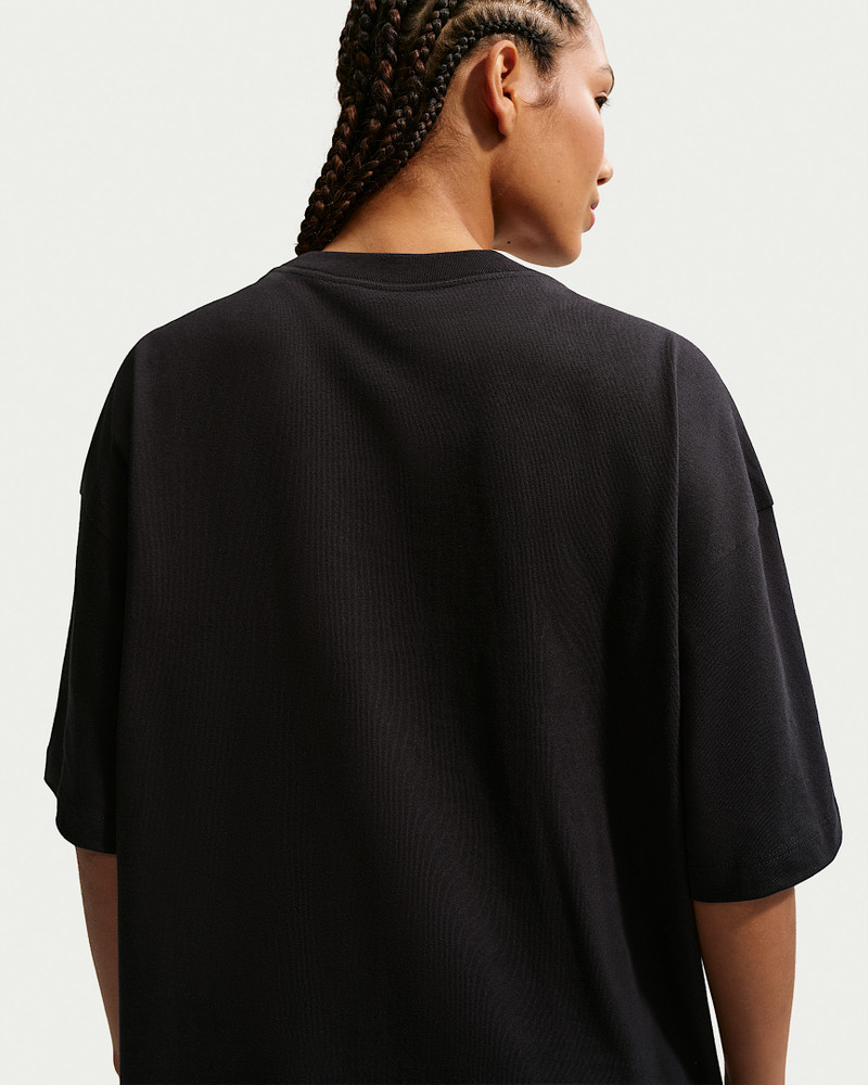 Nike Nike Sportswear Classic Women's Oversized T-Shirt outlook