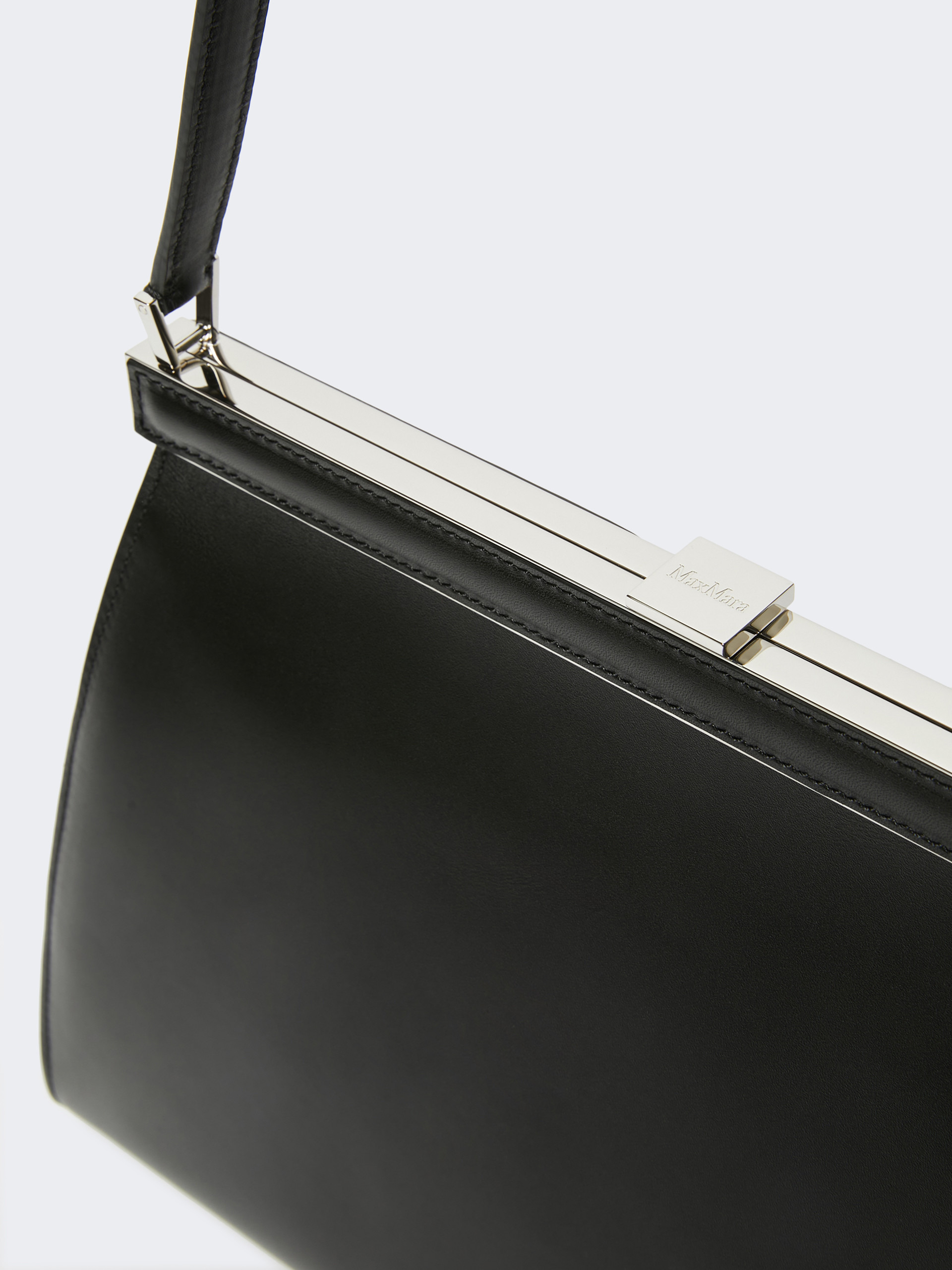 BIANCACLASP Low-sheen leather handbag - 4