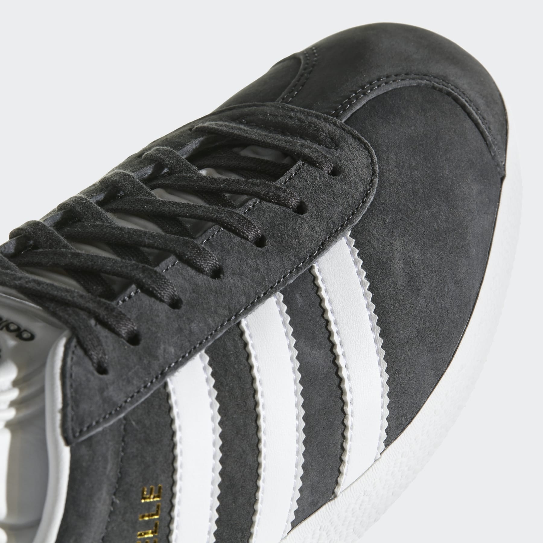 Gazelle Shoes - 9