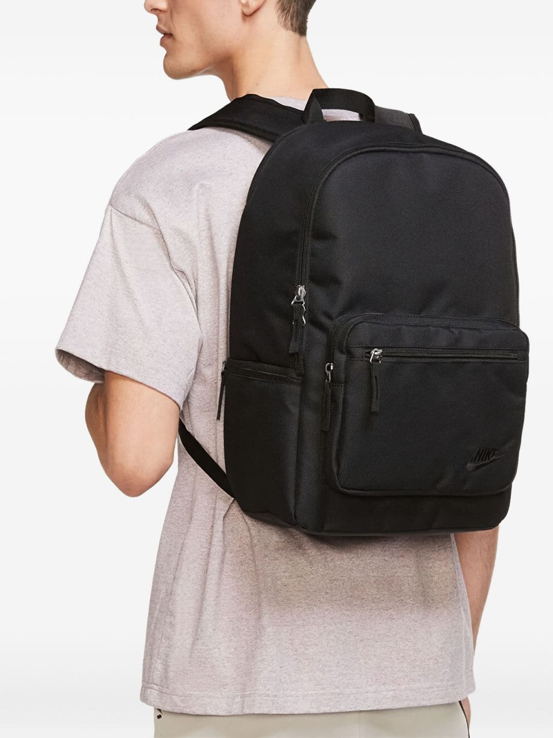 Nike Heritage Eugene backpack outlook